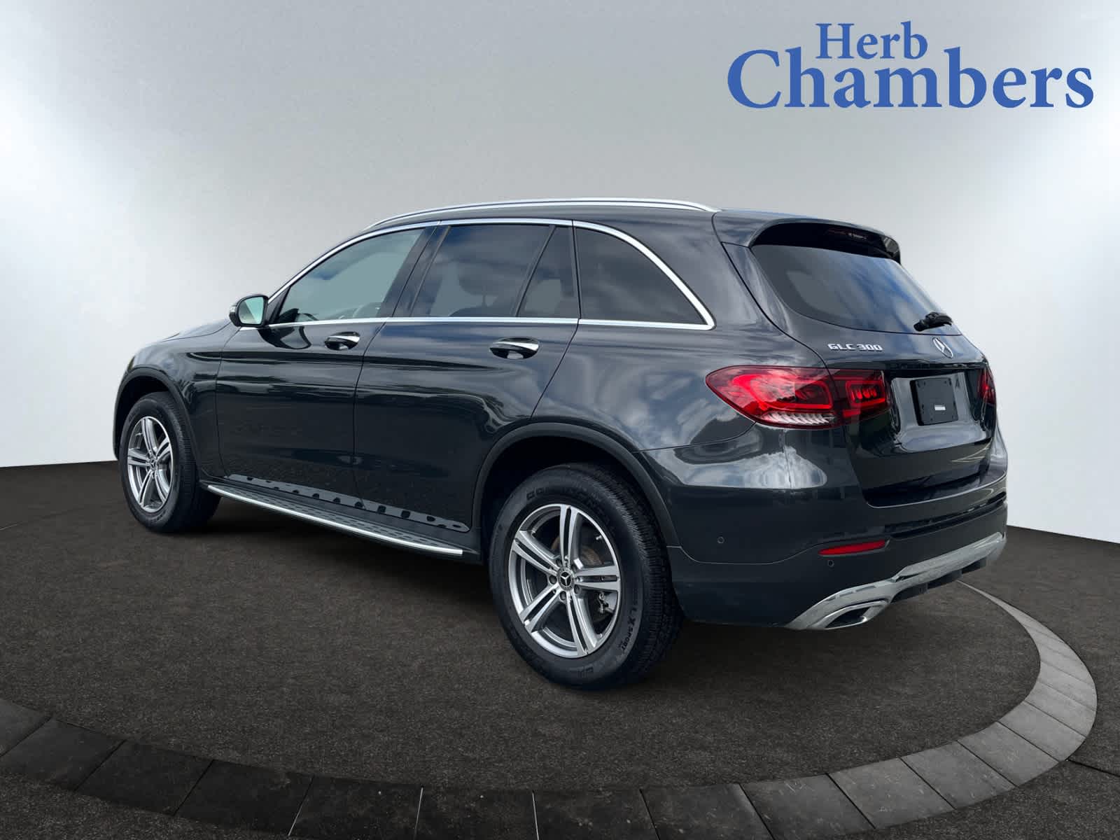 2022 Mercedes Benz GLC 300 4MATIC photo 3