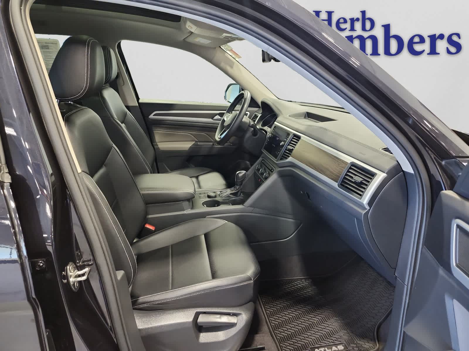 used 2021 Volkswagen Atlas car, priced at $21,897