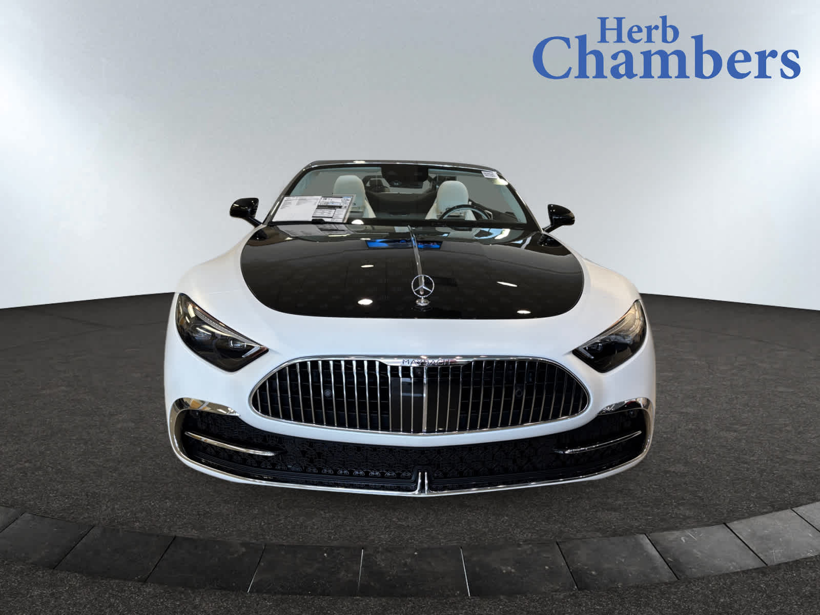 2026 Mercedes Benz SL photo 2