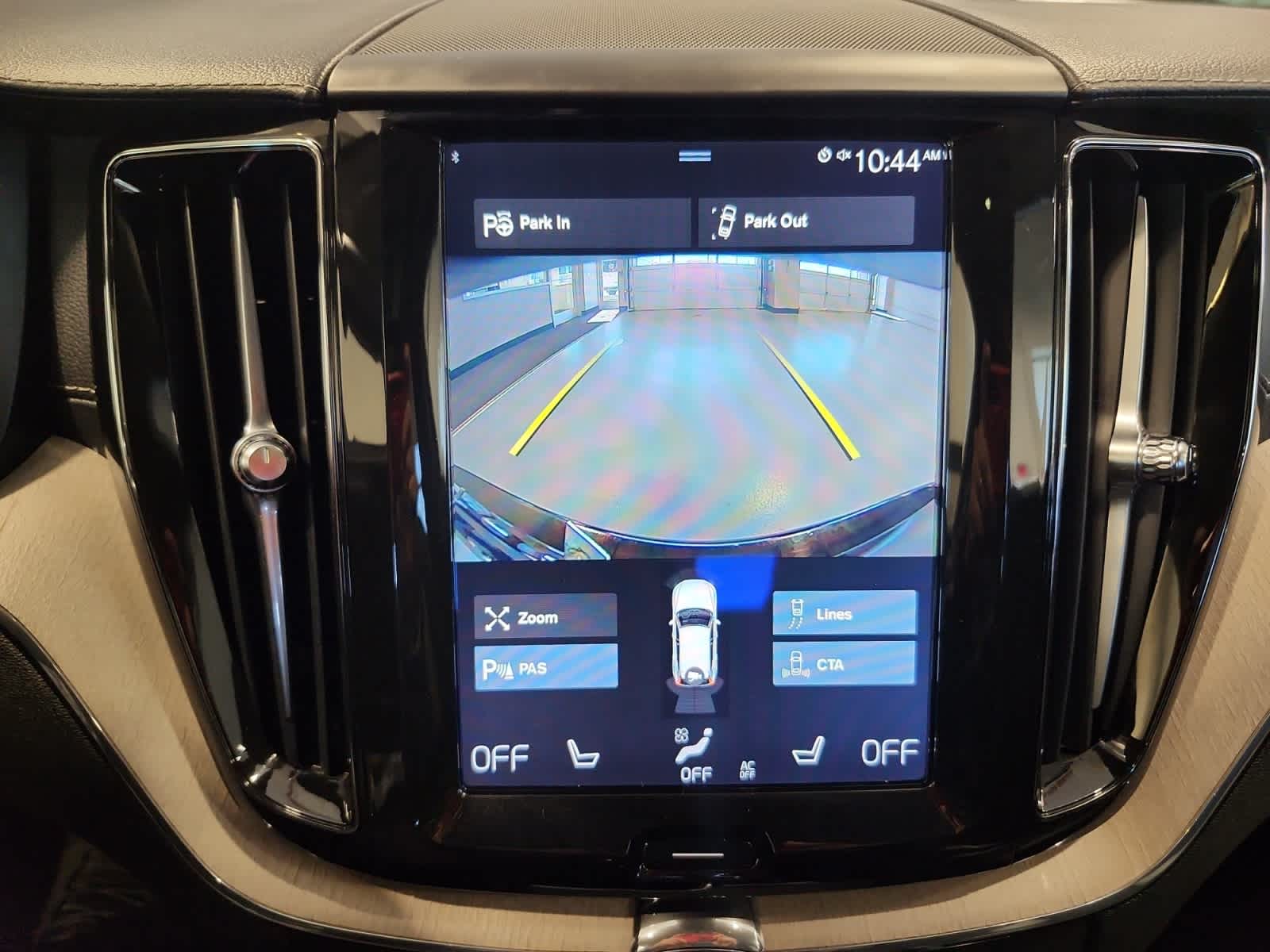 used 2018 Volvo XC60 car, priced at $17,497