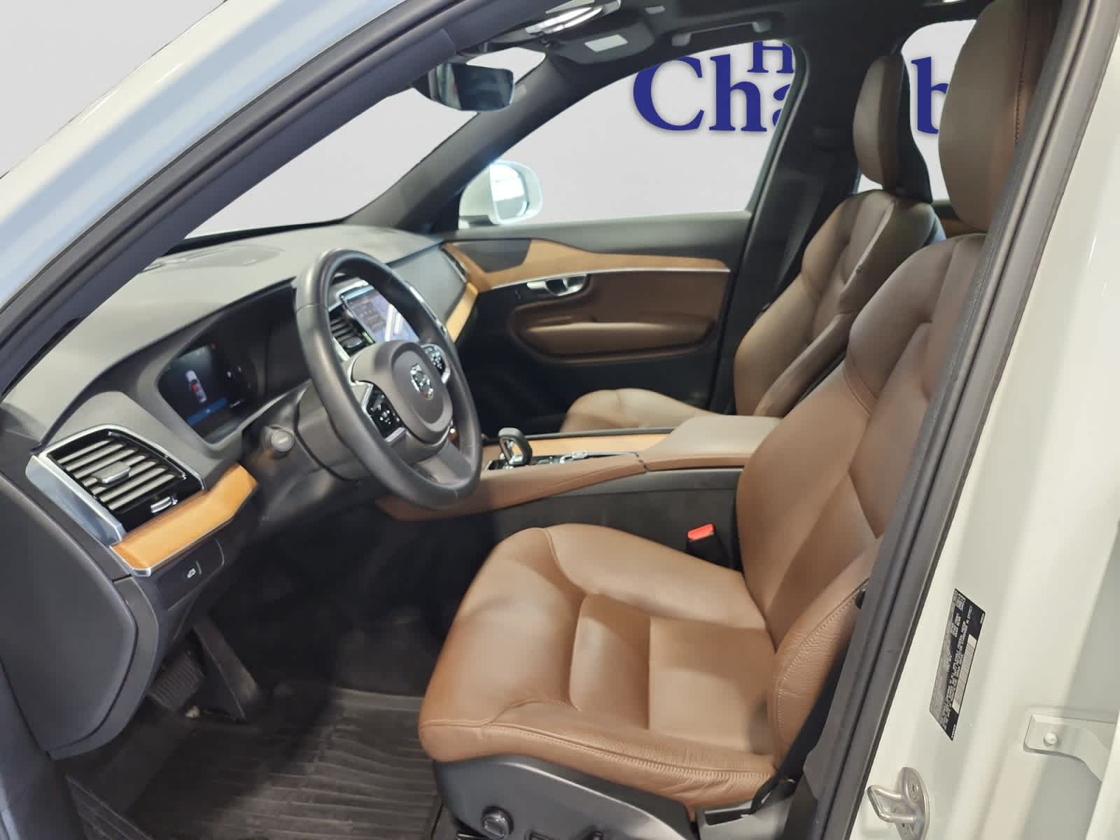used 2023 Volvo XC90 car, priced at $39,997