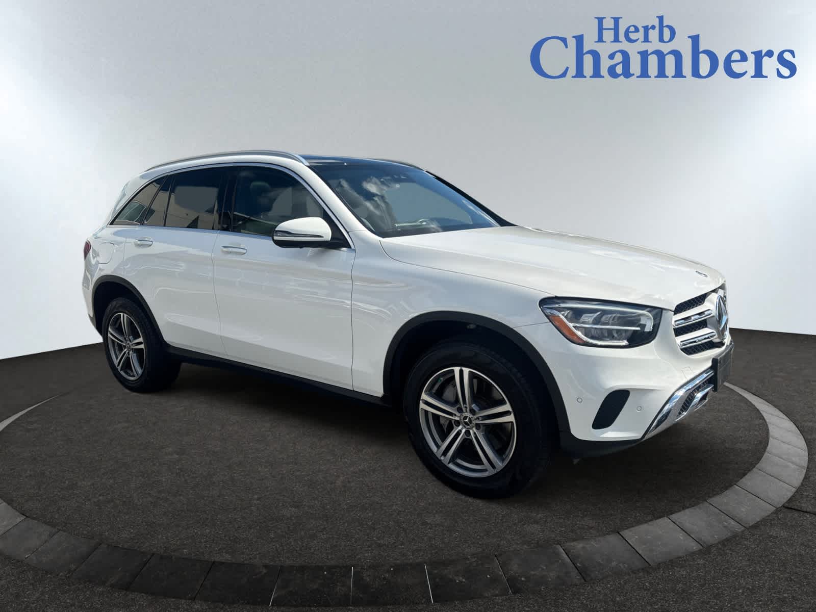 2021 Mercedes-Benz GLC