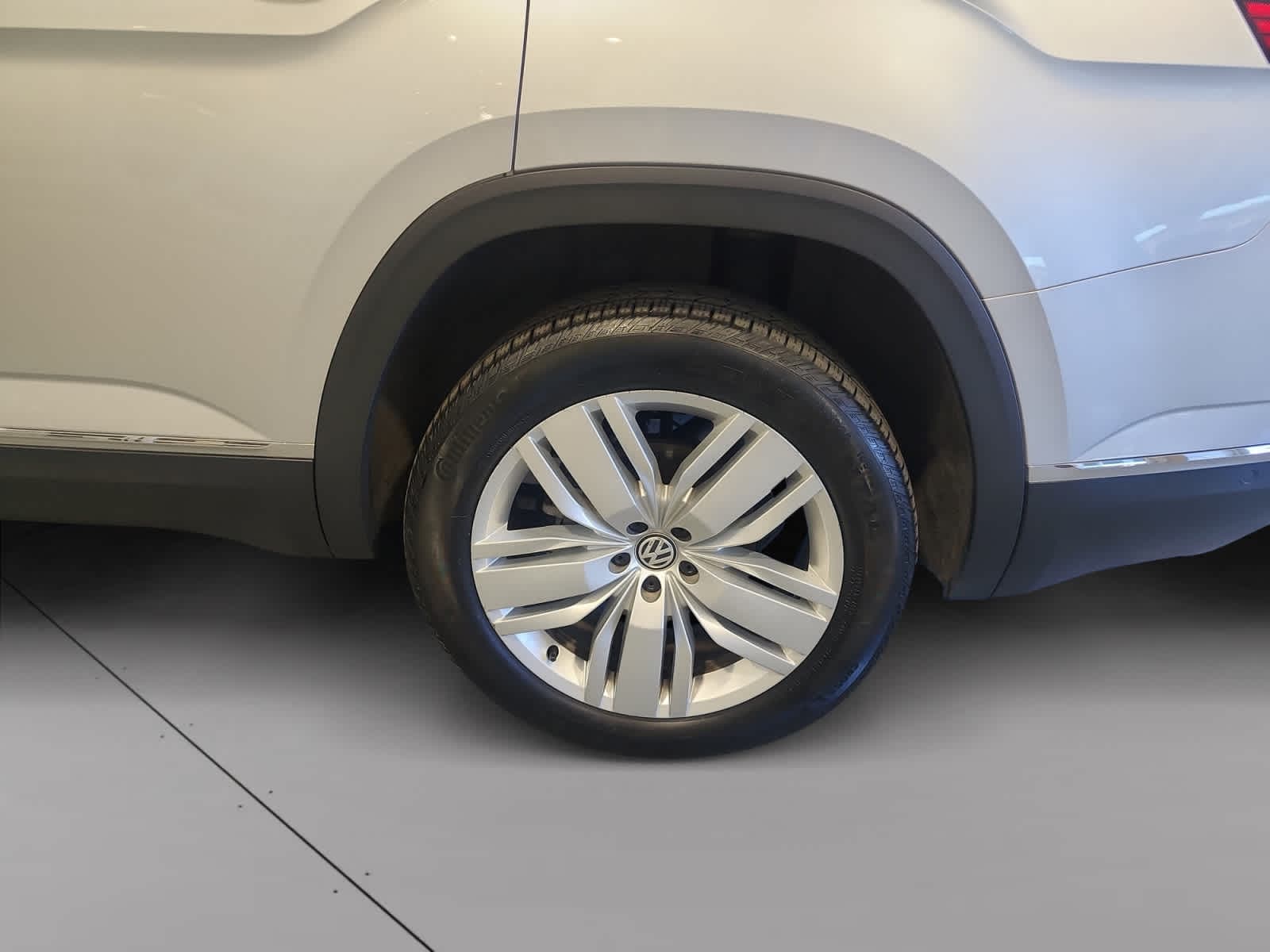 used 2019 Volkswagen Atlas car, priced at $20,897