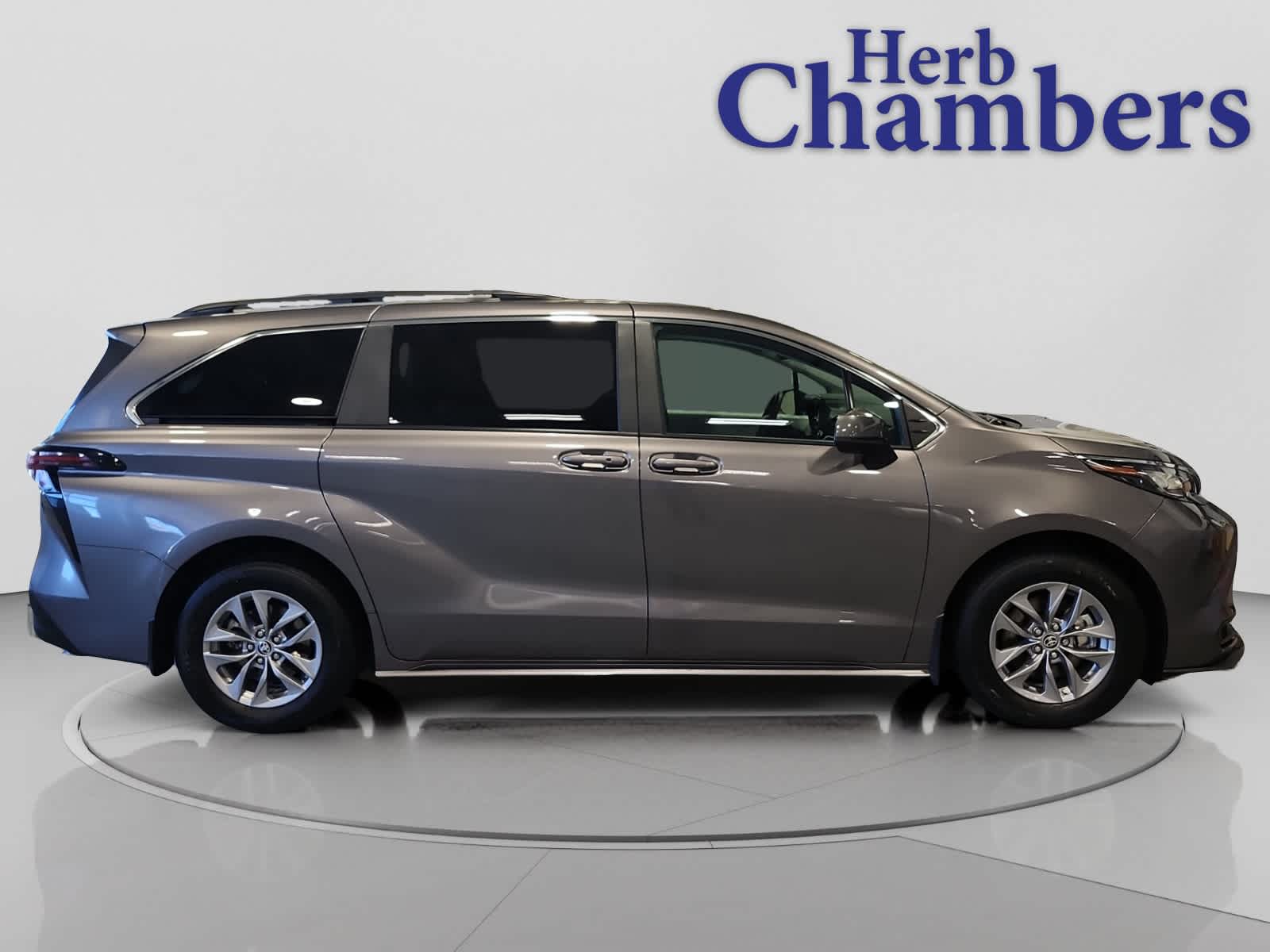 used 2023 Toyota Sienna car, priced at $38,997