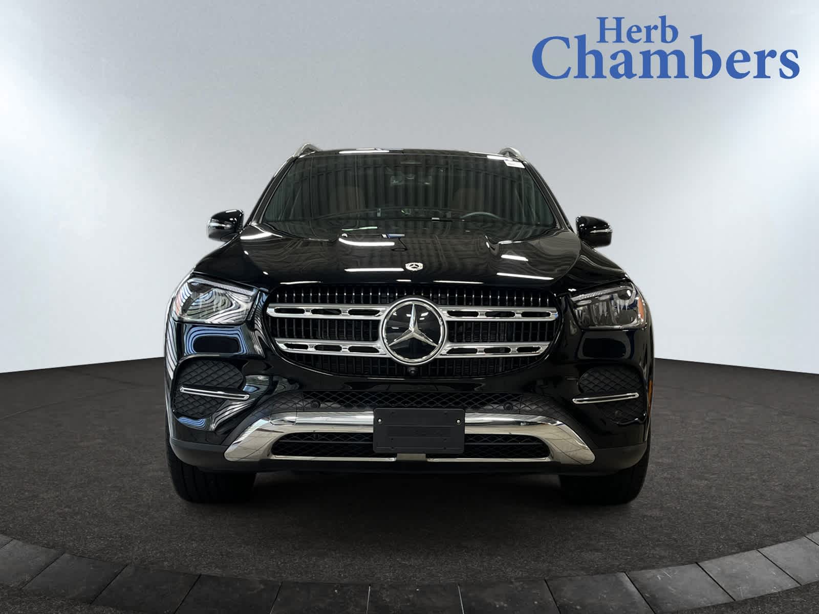 2025 Mercedes Benz GLE 450e 4MATIC photo 2