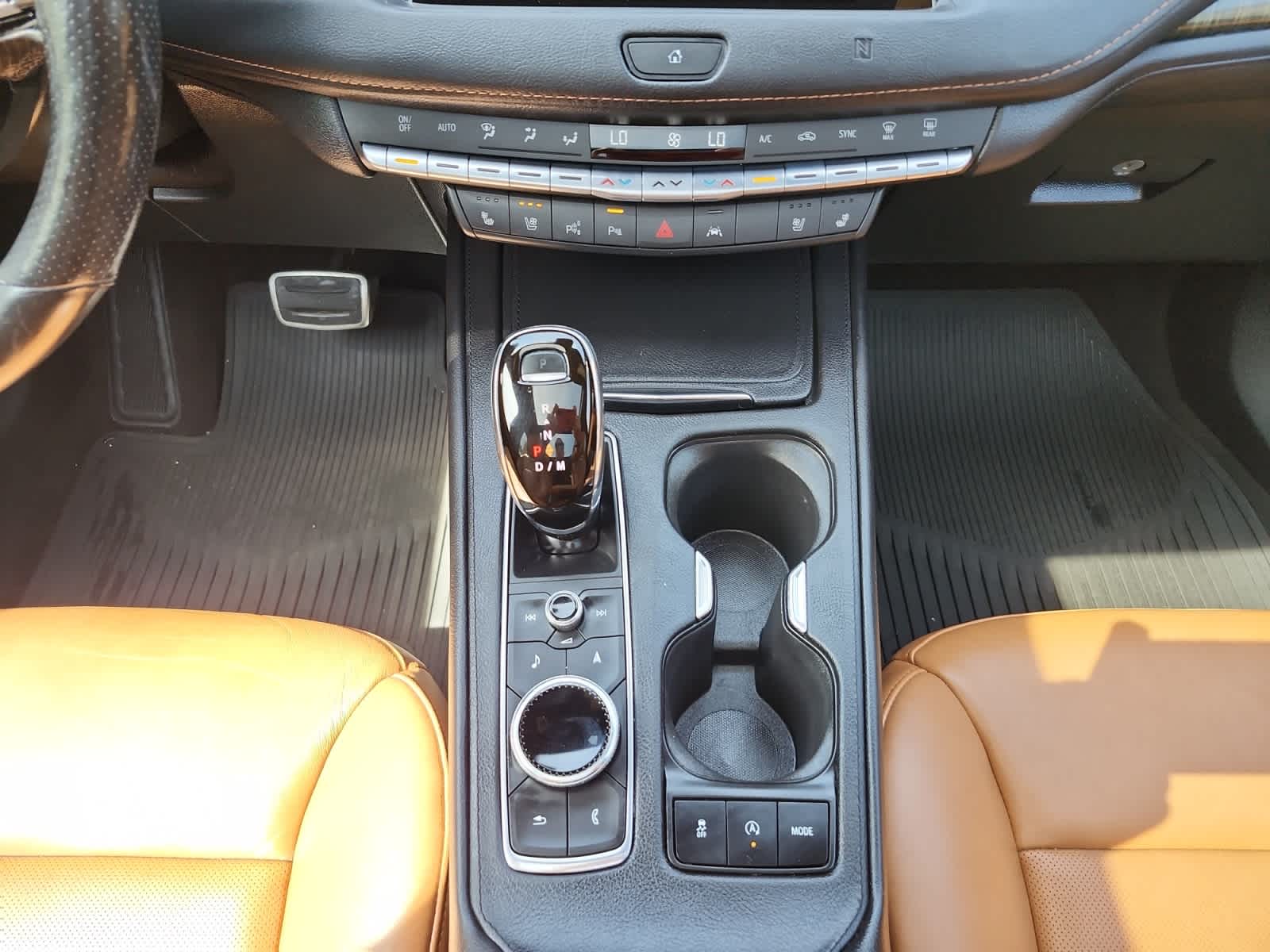 used 2020 Cadillac XT4 car, priced at $23,997