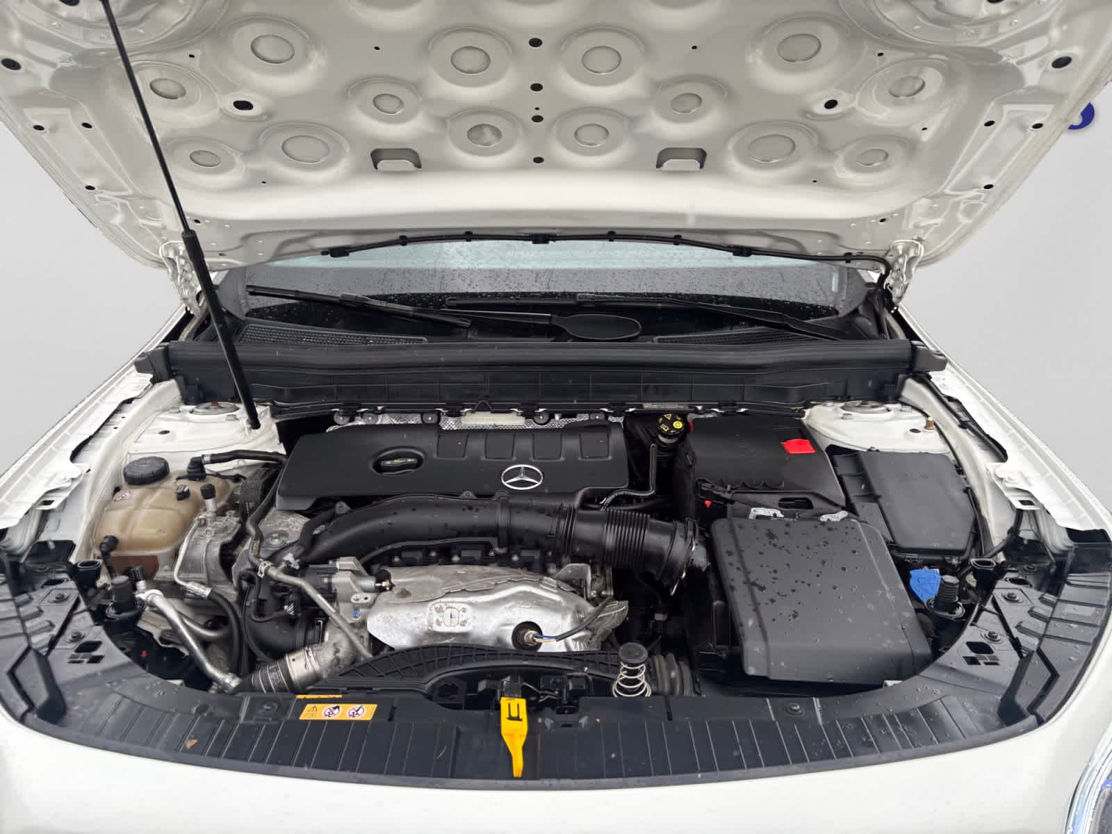 used 2021 Mercedes-Benz GLB 250 car, priced at $27,998