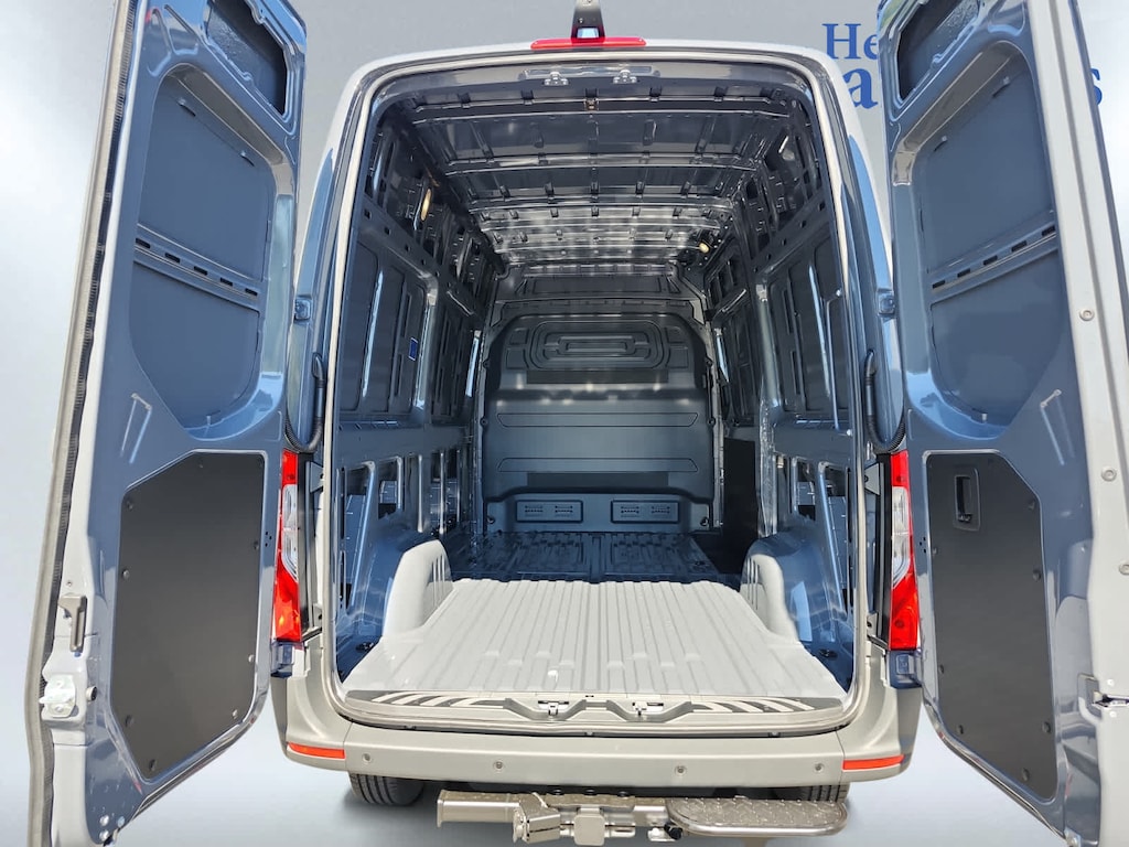 New 2025 Mercedes-Benz Sprinter 2500 Standard Roof 4-Cyl Diesel HO Van Cargo Van
