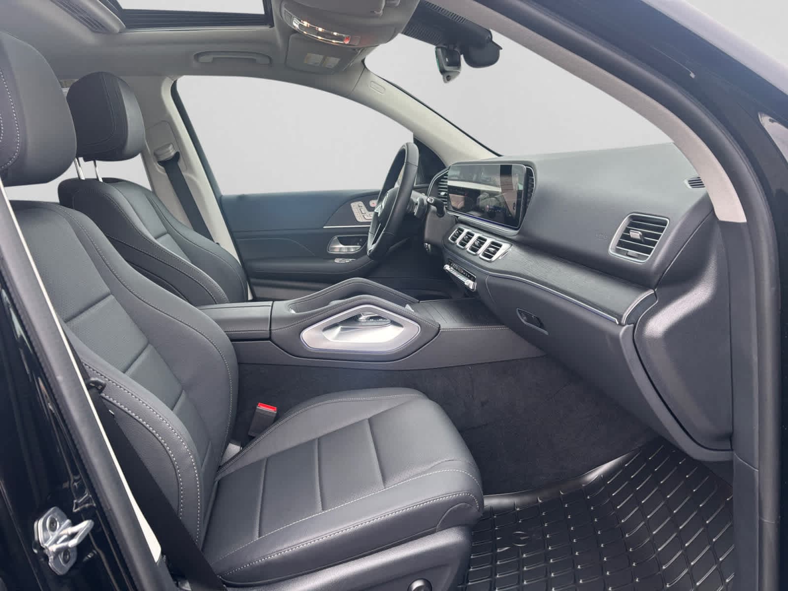 used 2026 Mercedes-Benz GLE 350 car, priced at $64,998