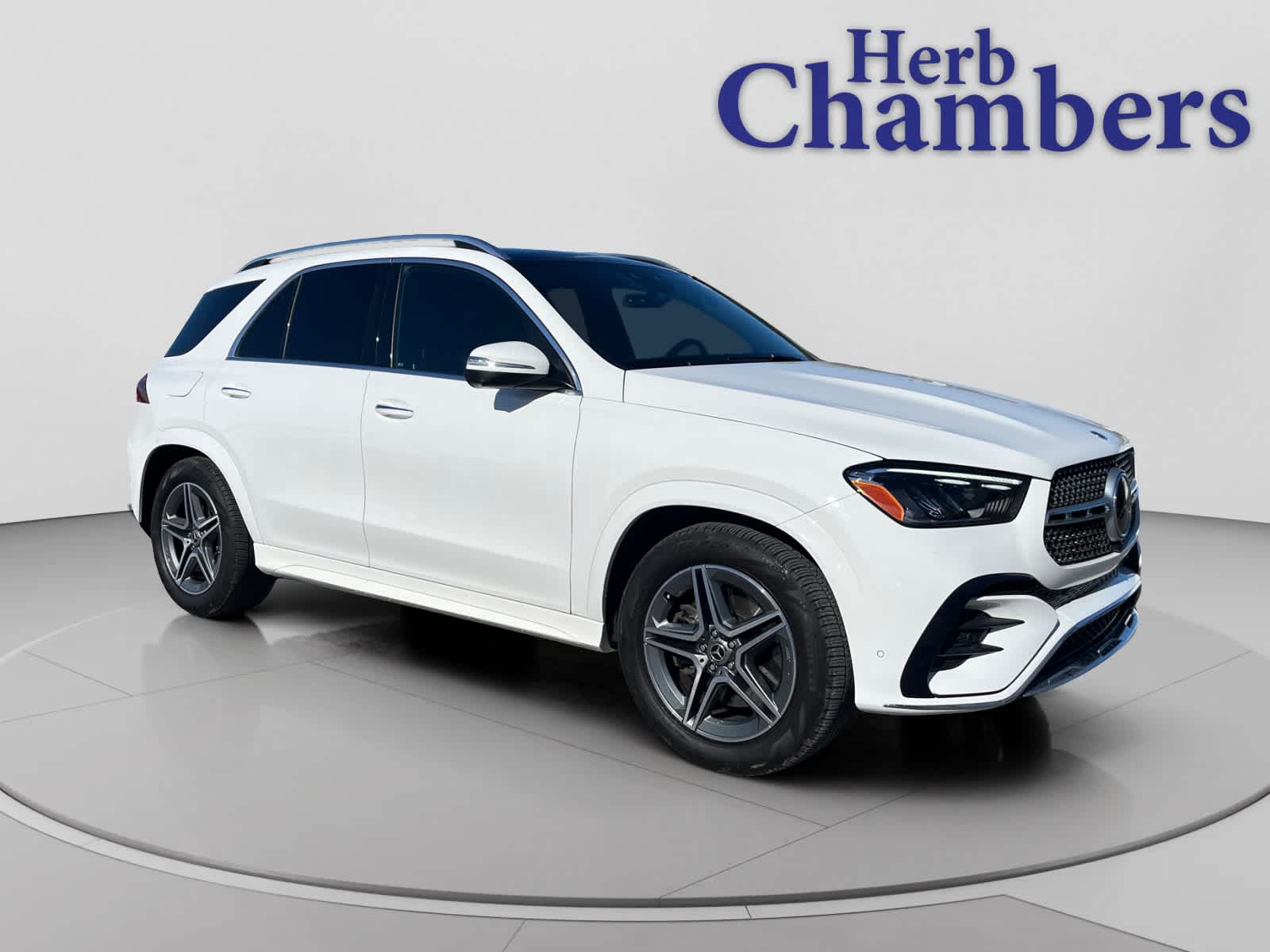 used 2024 Mercedes-Benz GLE 350 car, priced at $55,998