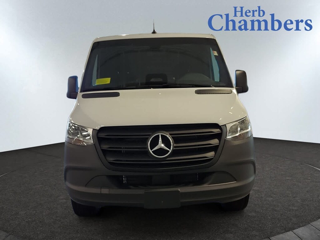 New 2025 Mercedes-Benz Sprinter 2500 Standard Roof 4-Cyl Diesel Van Cargo Van