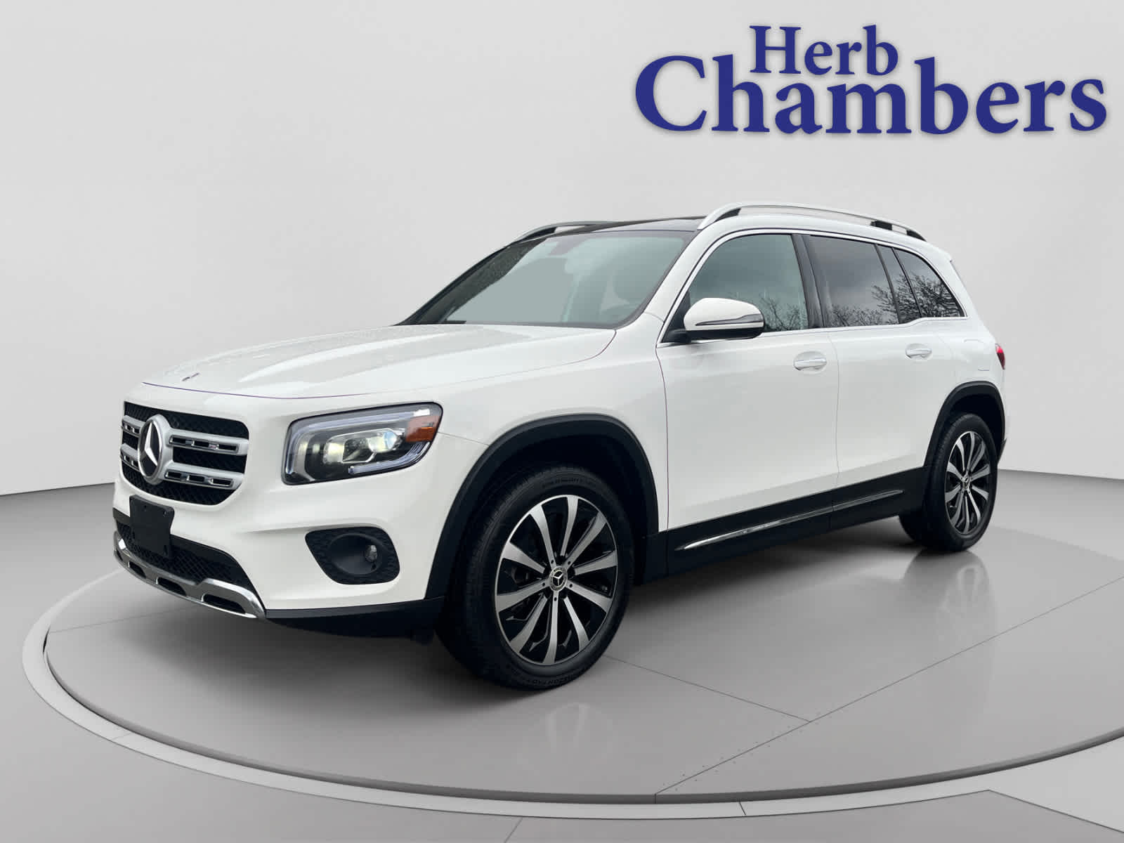 used 2023 Mercedes-Benz GLB 250 car, priced at $30,999