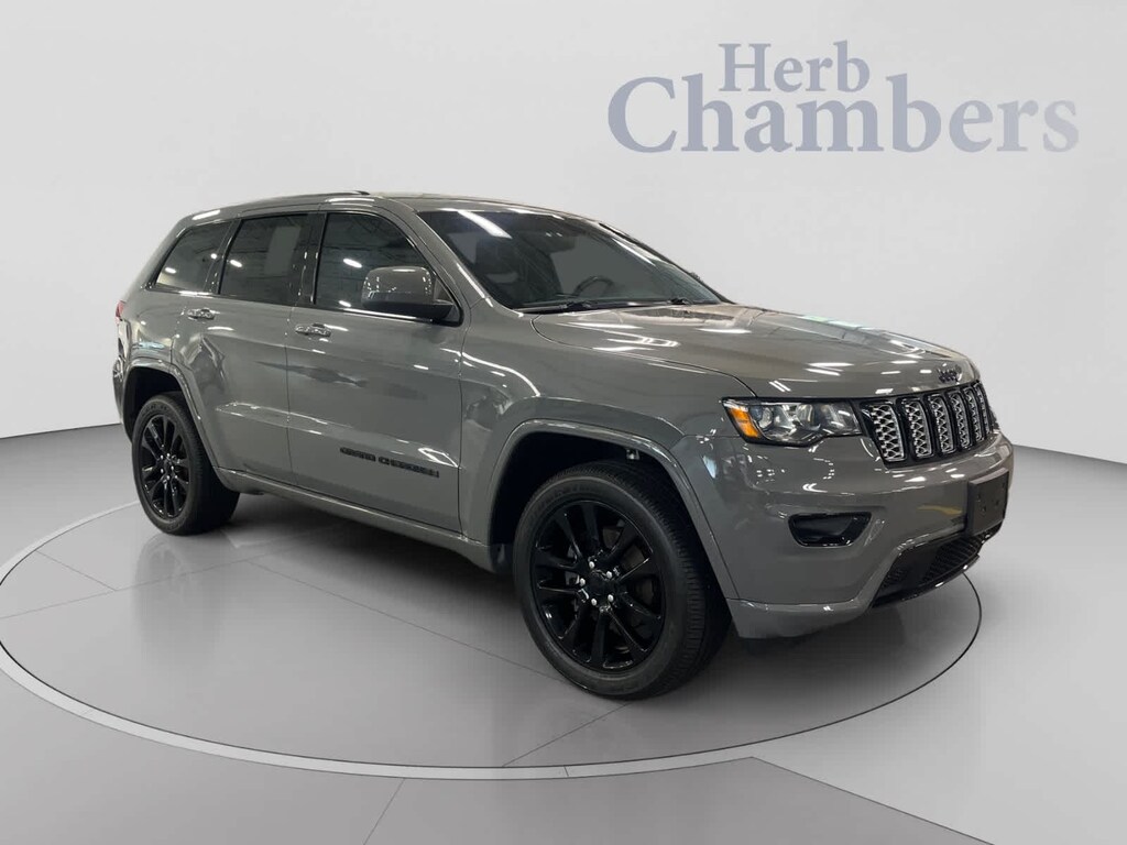 Used 2020 Jeep Grand Cherokee Altitude SUV