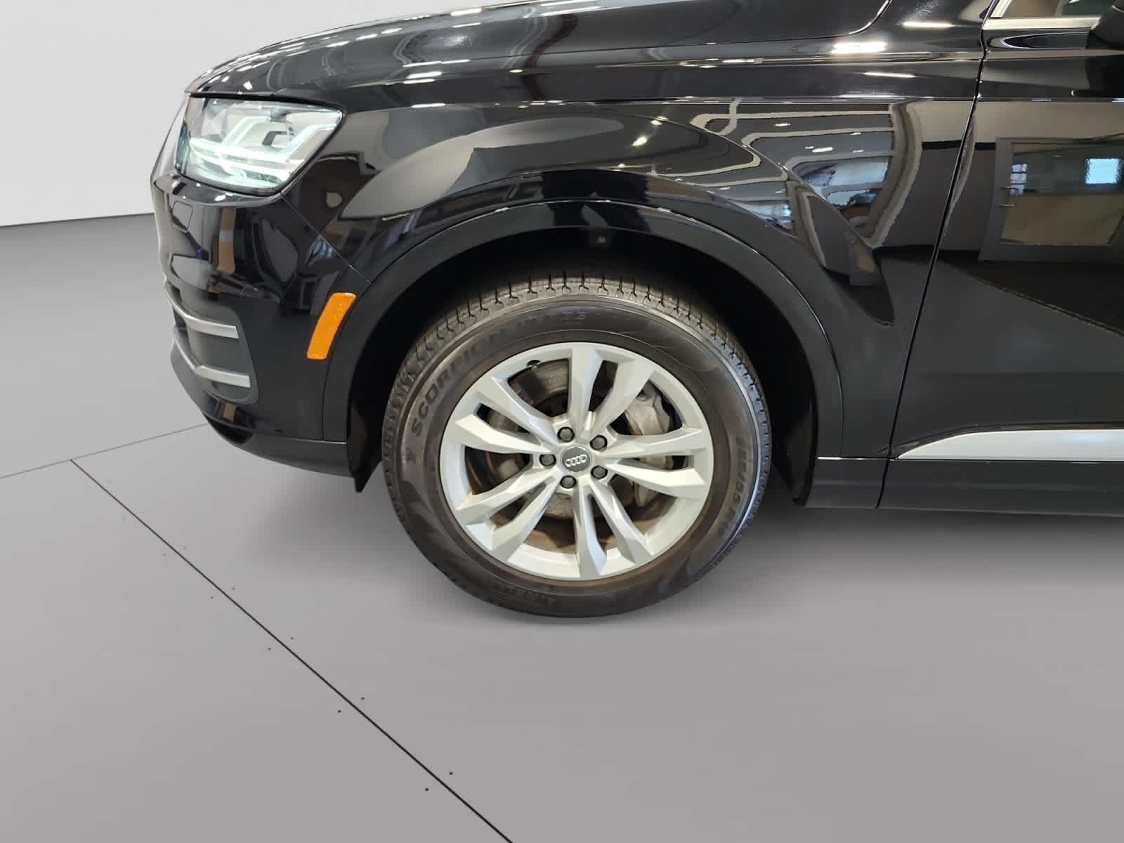 used 2019 Audi Q7 car, priced at $17,997