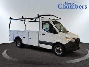 2024 Mercedes-Benz Sprinter 3500 XD Chassis Standard Roof 4-Cyl Diesel HO Truck 144