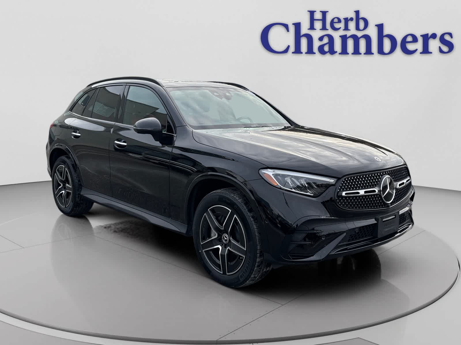 2023 Mercedes-Benz GLC GLC 300's photo