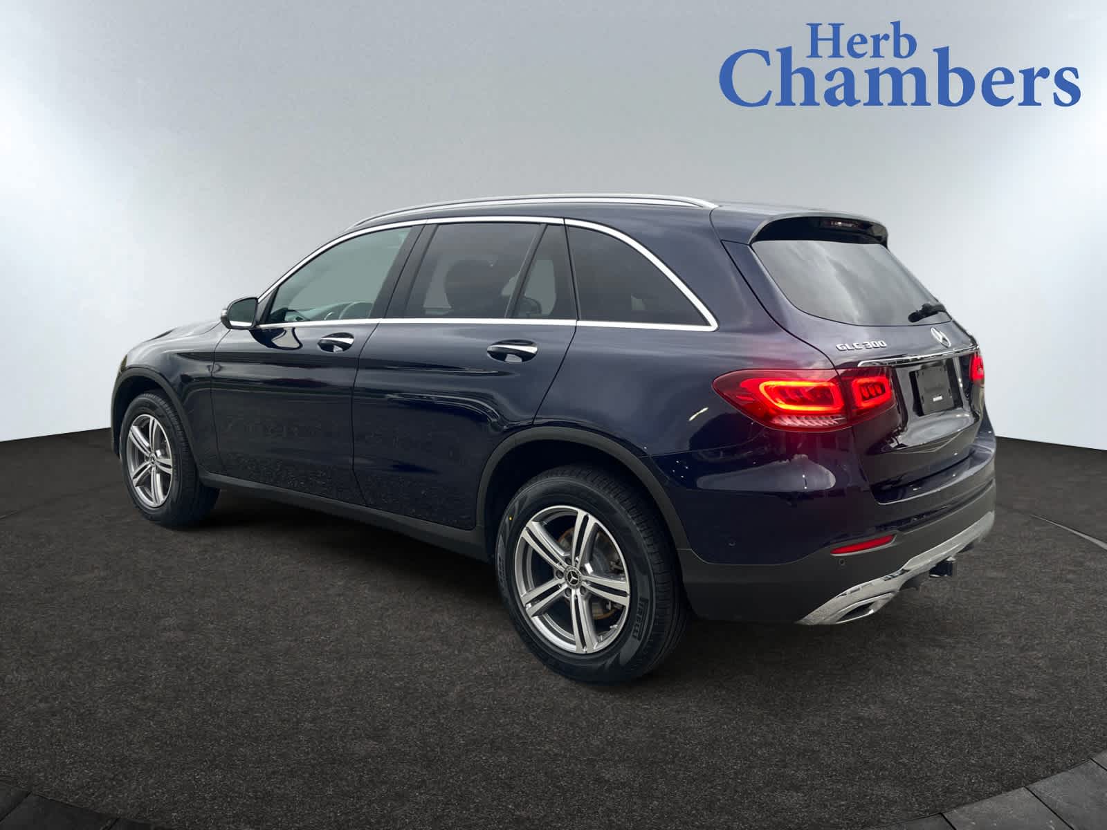 2022 Mercedes Benz GLC 300 4MATIC photo 3
