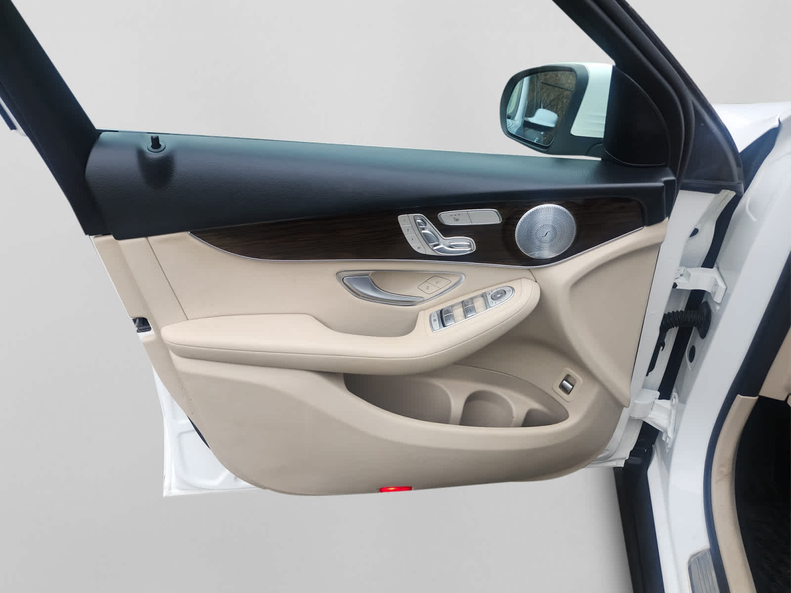 used 2019 Mercedes-Benz GLC 300 car, priced at $18,697