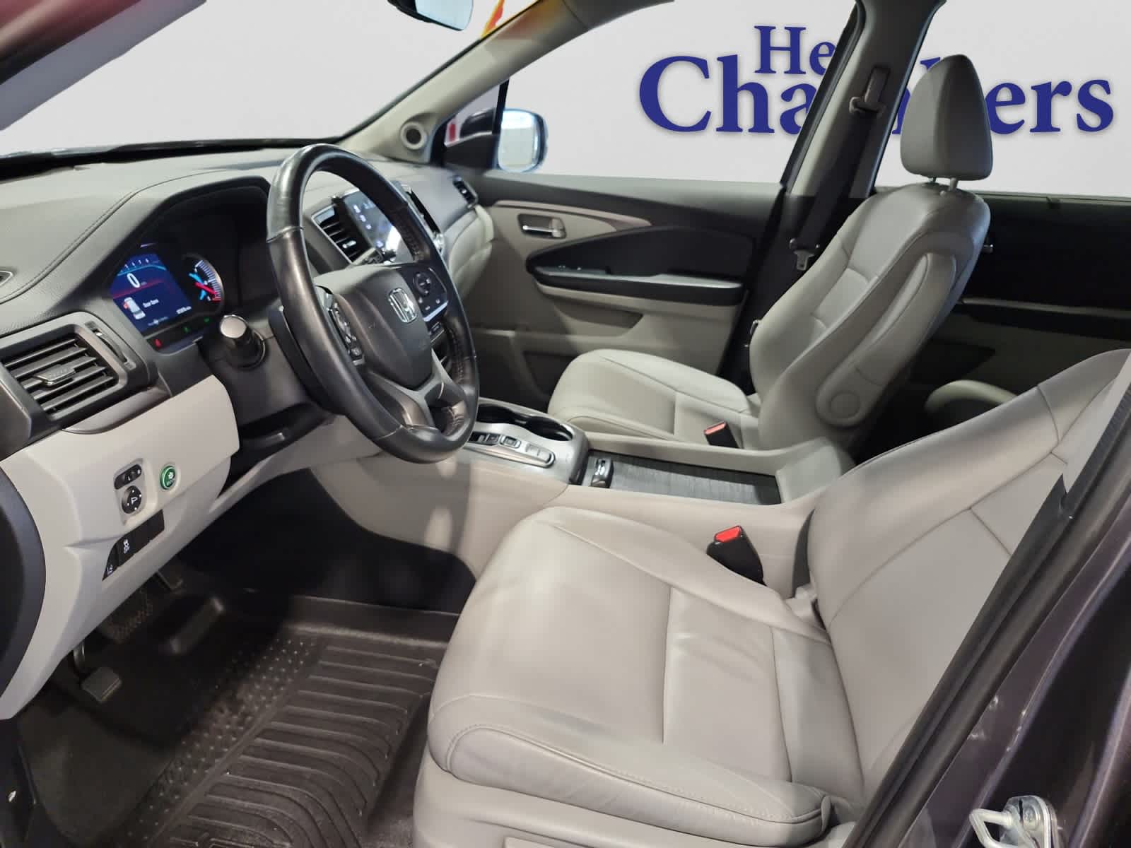 used 2022 Honda Pilot car, priced at $23,997