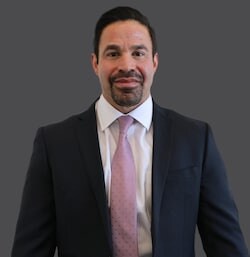 Staff member Gil Otero from ID_59403e