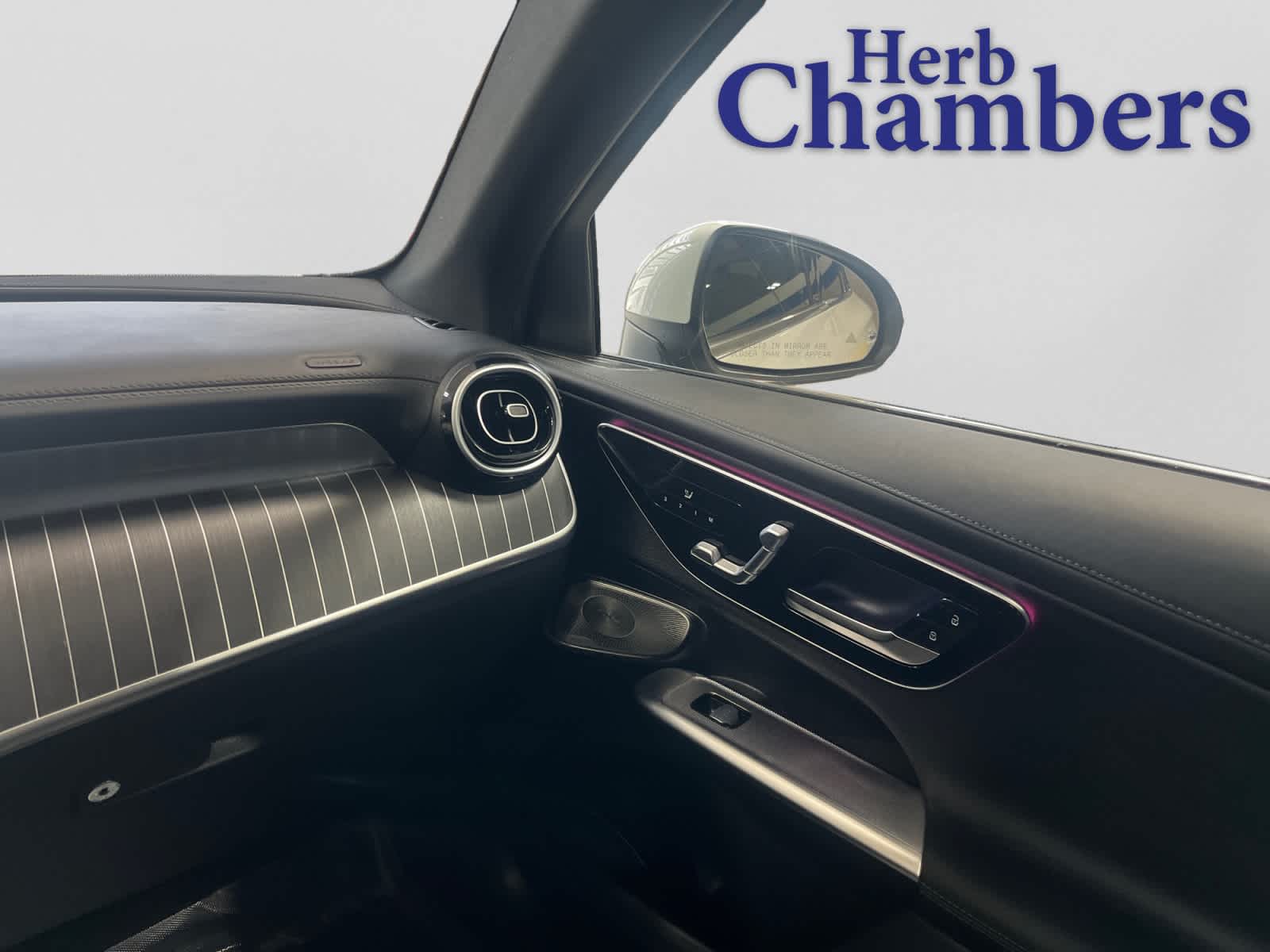 used 2024 Mercedes-Benz GLC 300 car, priced at $44,998