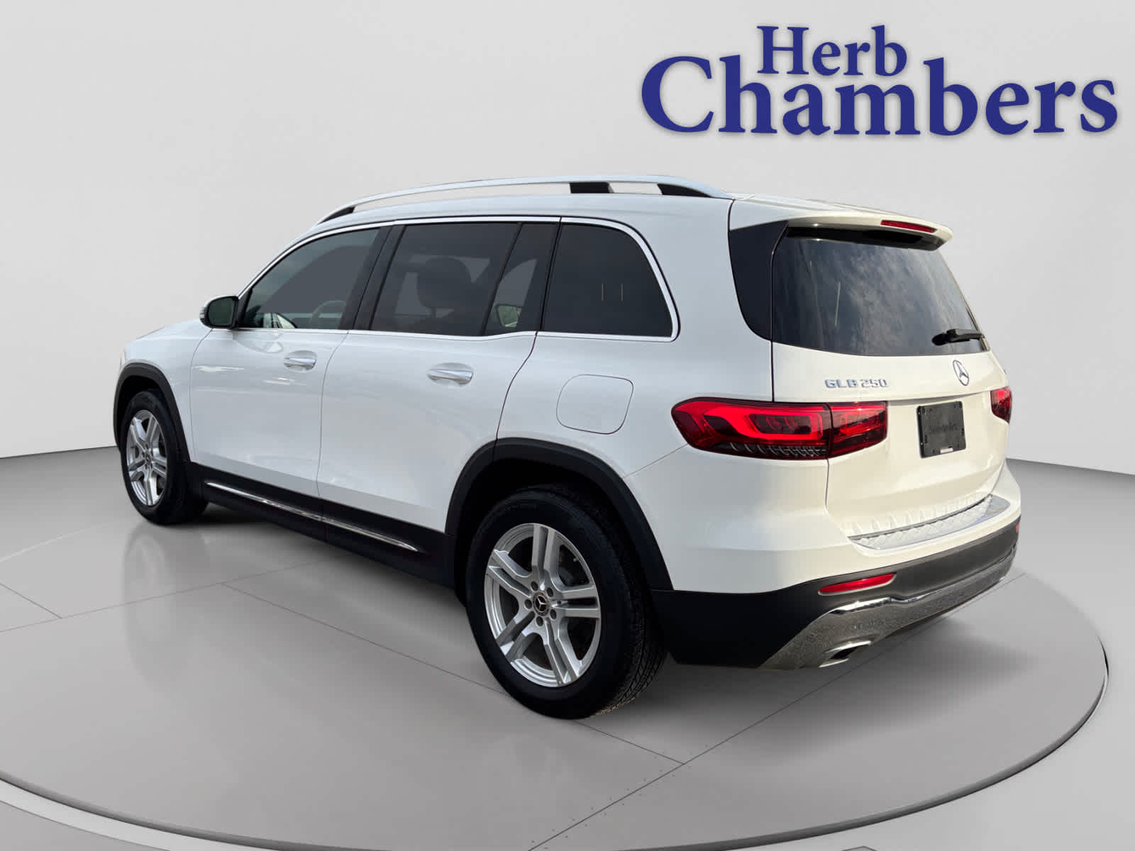 used 2022 Mercedes-Benz GLB 250 car, priced at $29,699