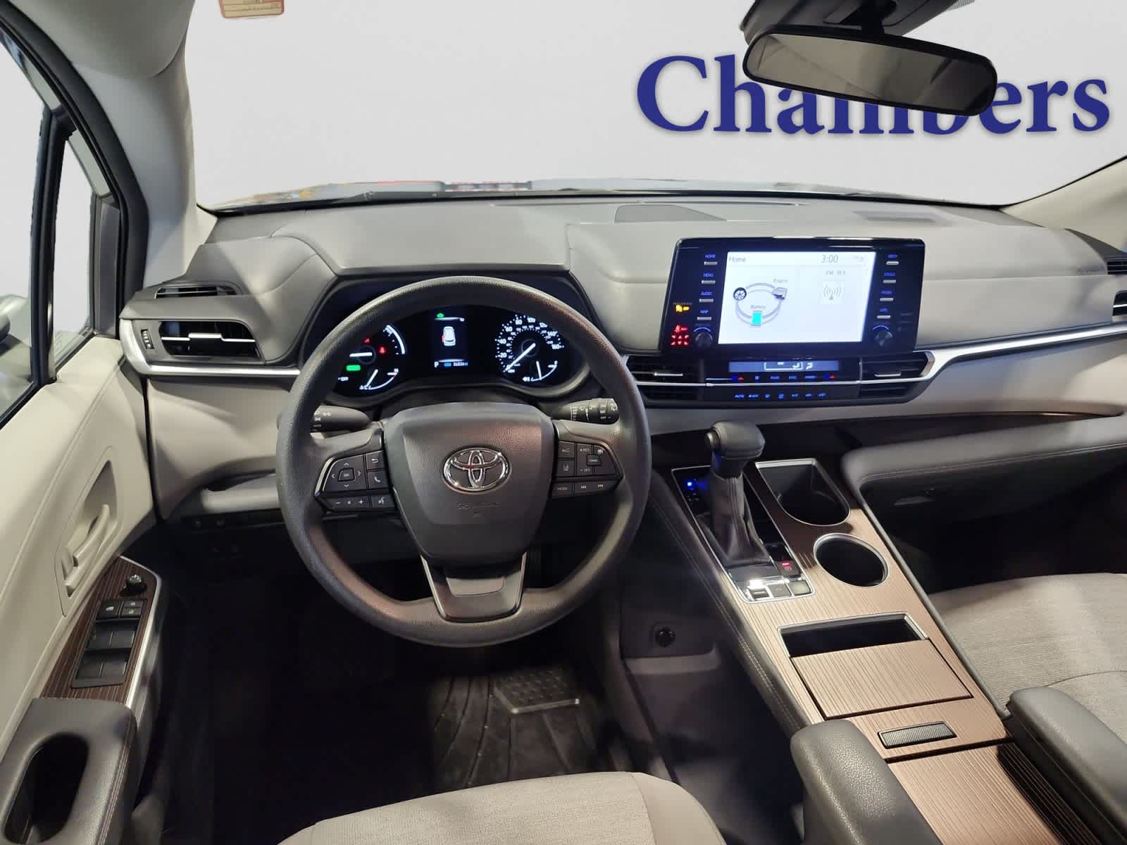 used 2023 Toyota Sienna car, priced at $38,997