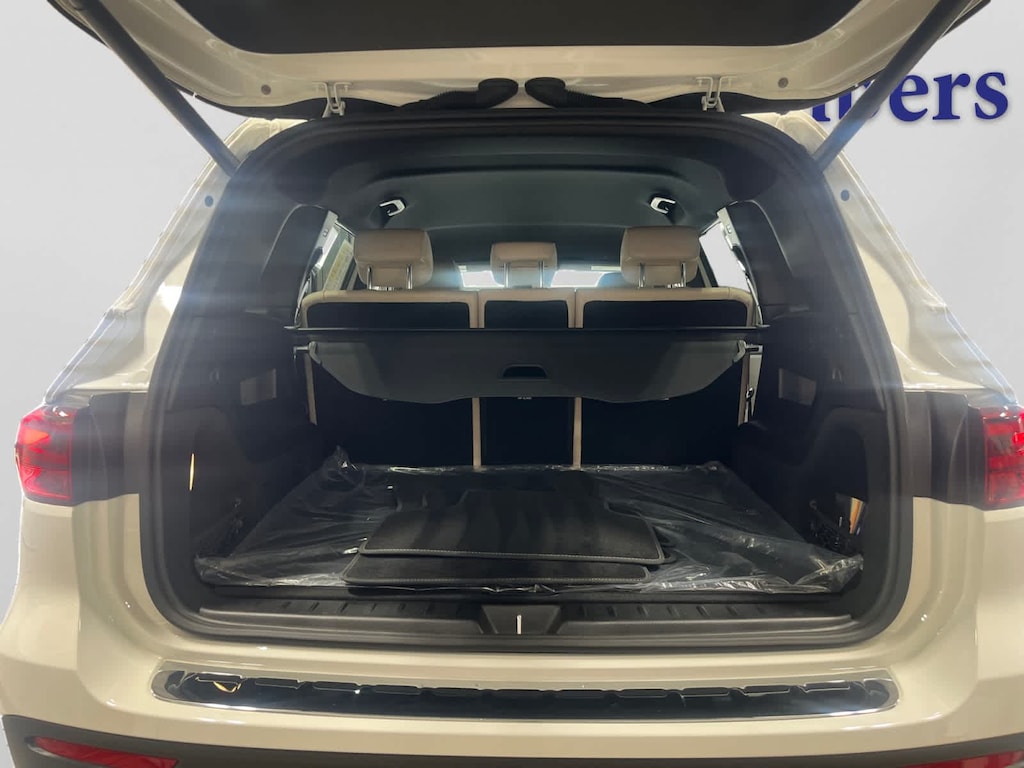 Certified 2025 Mercedes-Benz GLB 250 4MATIC SUV