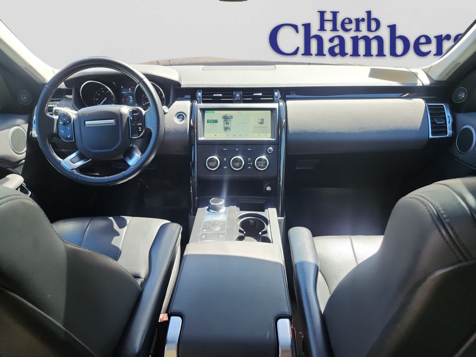 used 2019 Land Rover Discovery car, priced at $13,997