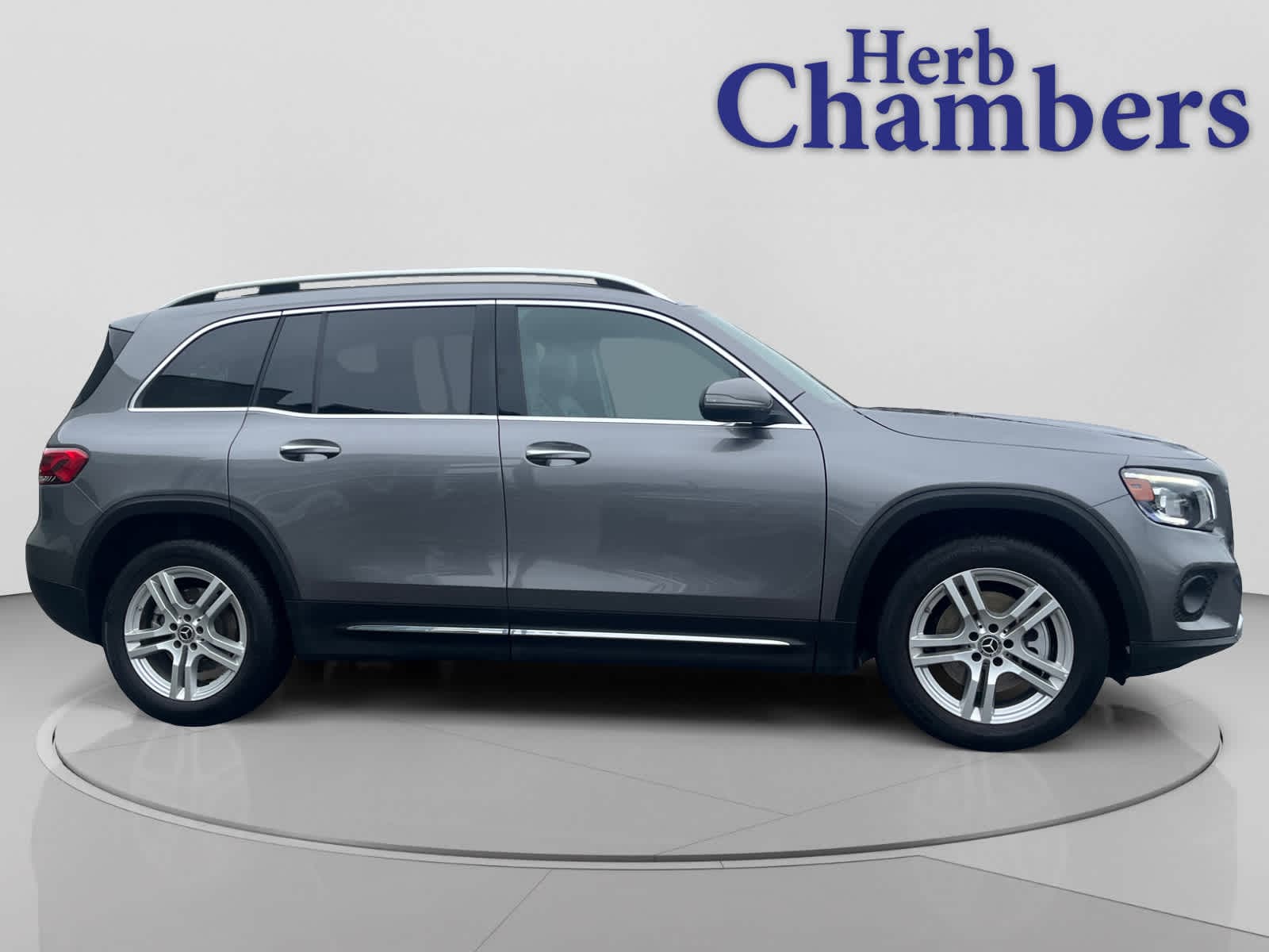 used 2022 Mercedes-Benz GLB 250 car, priced at $27,498