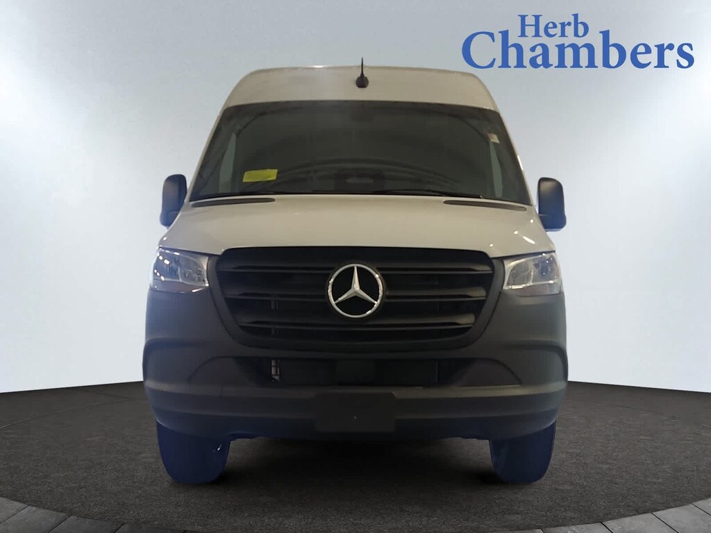 New 2025 Mercedes-Benz Sprinter 2500 Standard Roof 4-Cyl Diesel Van Cargo Van