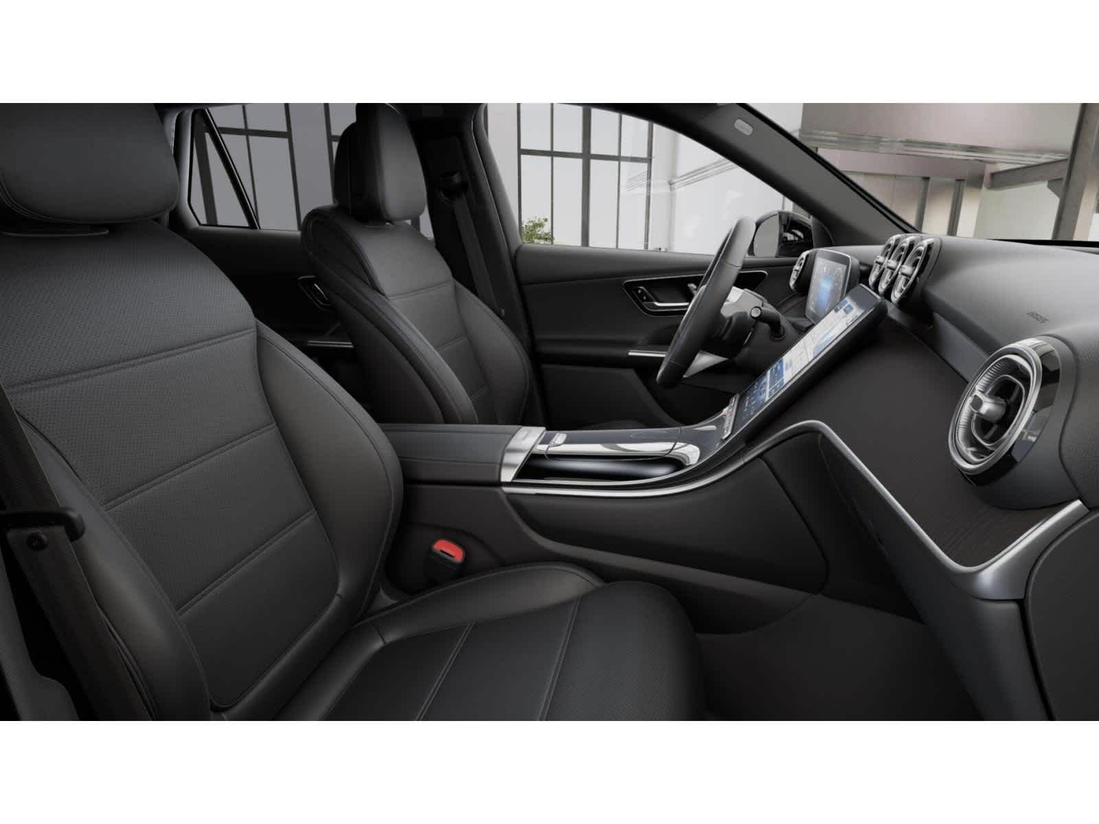 2026 Mercedes Benz GLC 300 4MATIC photo 3