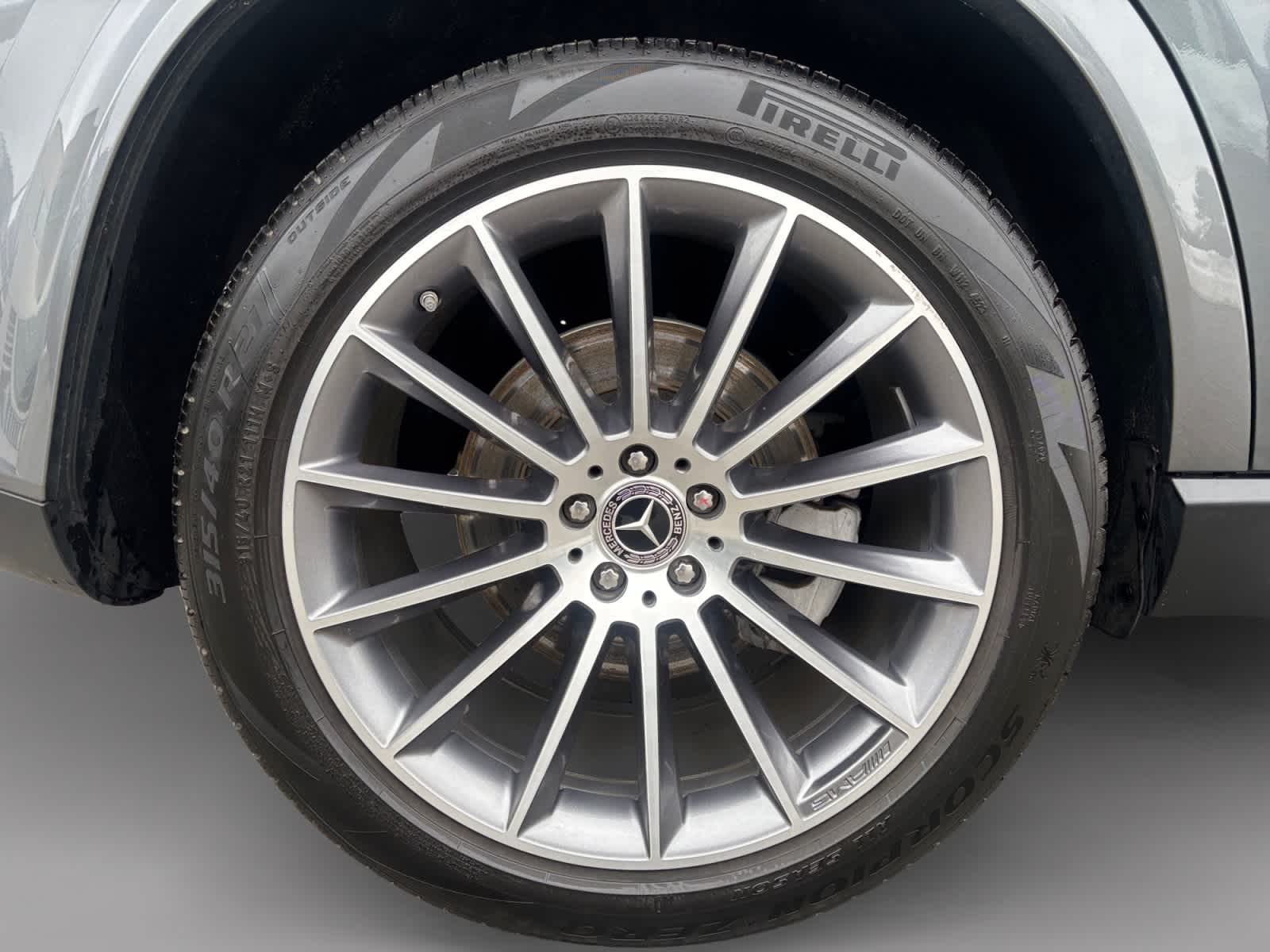 used 2024 Mercedes-Benz GLE 450 car, priced at $55,998