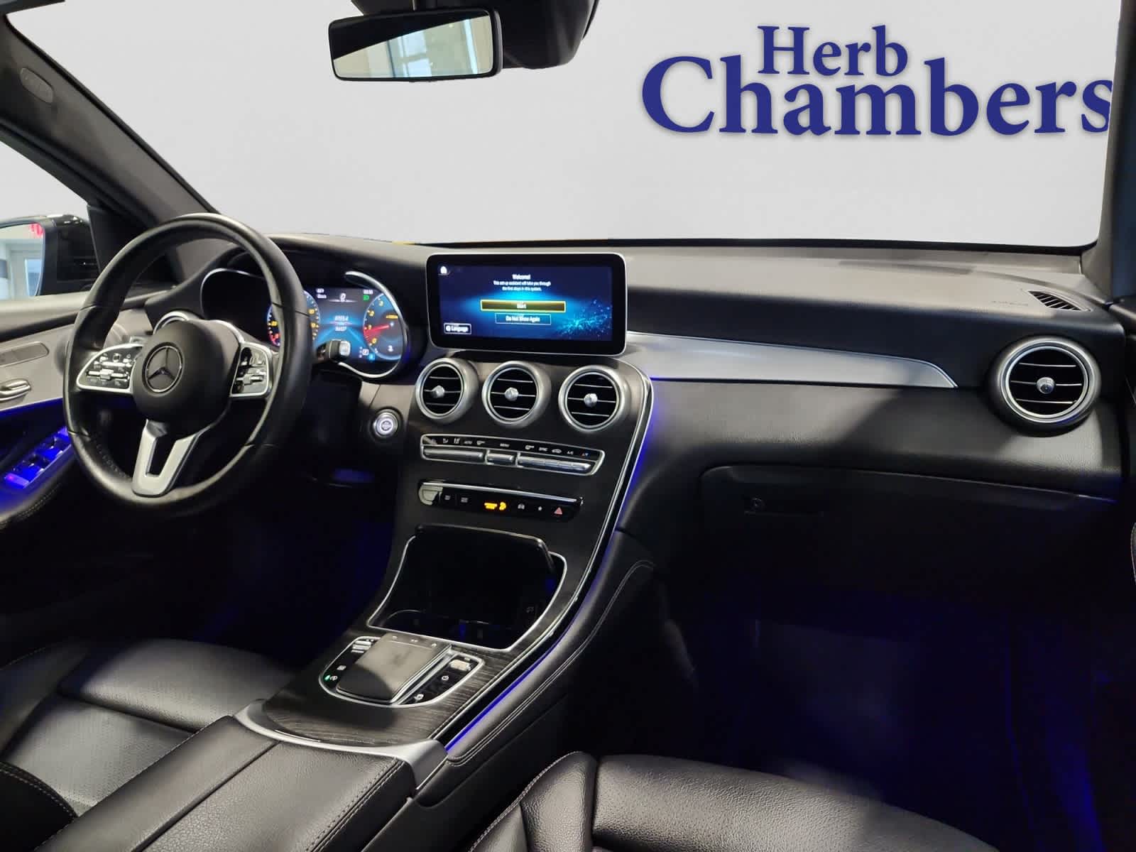 used 2020 Mercedes-Benz GLC 300 car, priced at $24,497