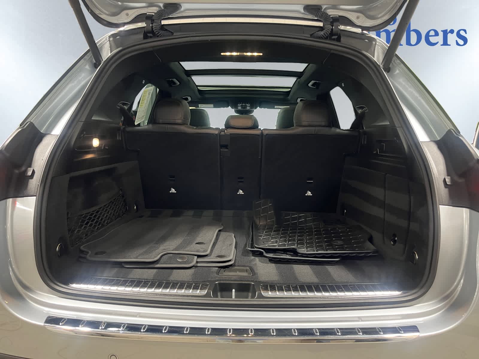 2022 Mercedes Benz GLE 350 4MATIC photo 4