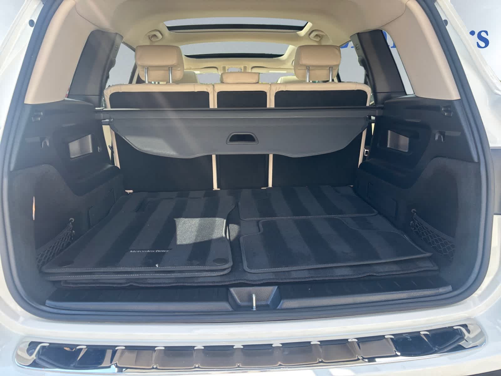 2021 Mercedes Benz GLB 250 4MATIC photo 4
