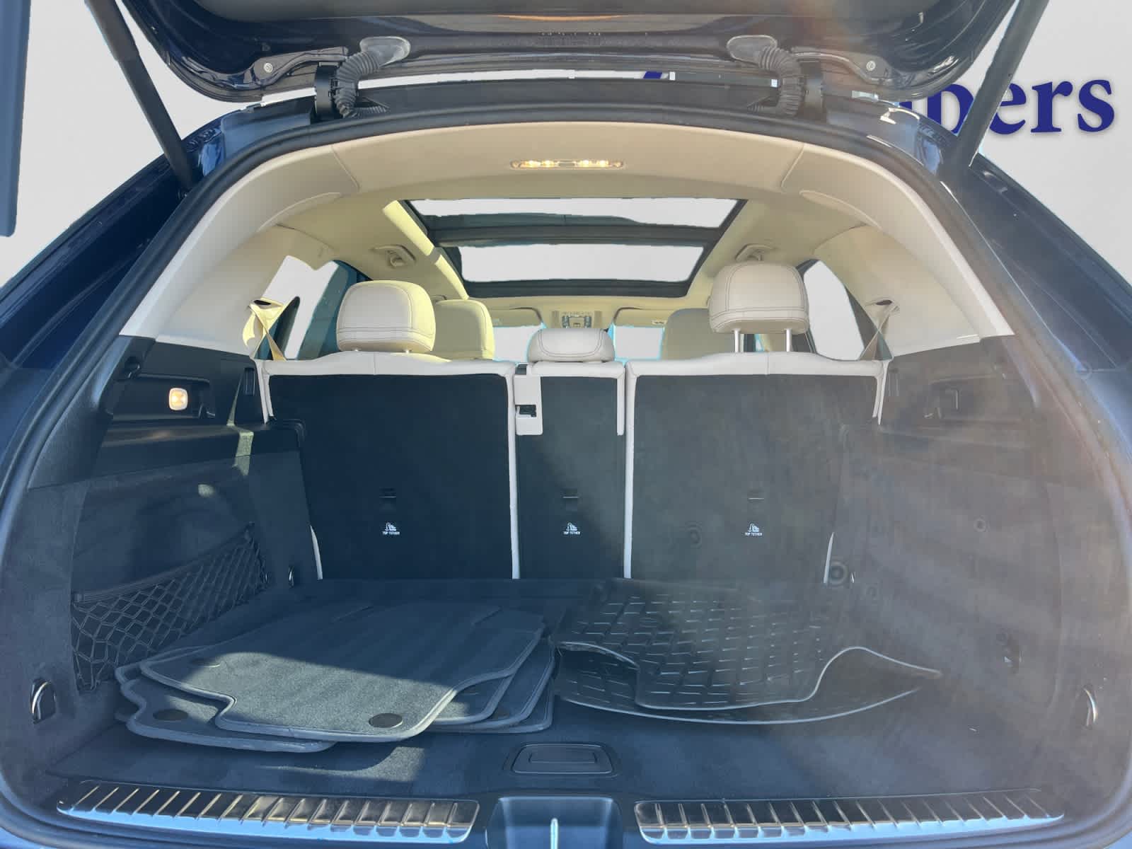 used 2022 Mercedes-Benz GLE 350 car, priced at $38,999