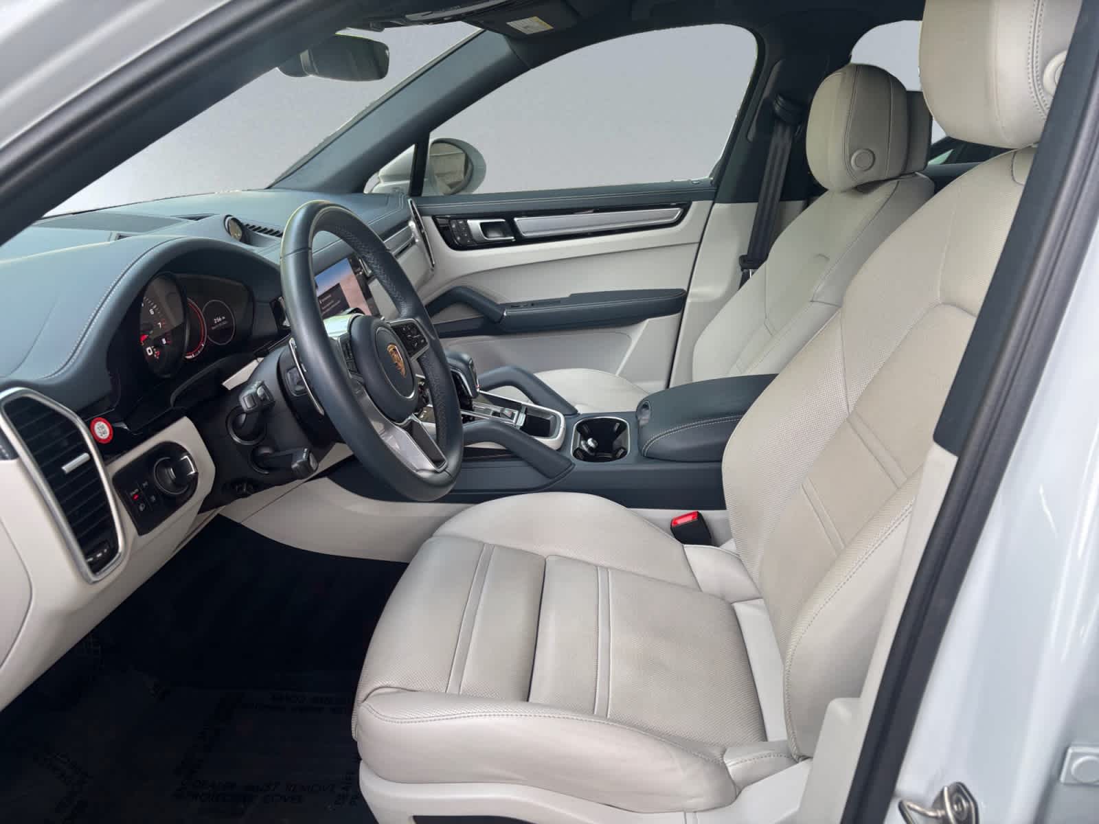 2023 Porsche Cayenne Coup Platinum Edition - Photo 7