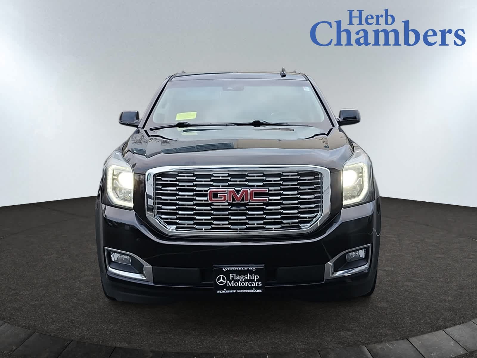 2018 Gmc Yukon XL Denali photo 2
