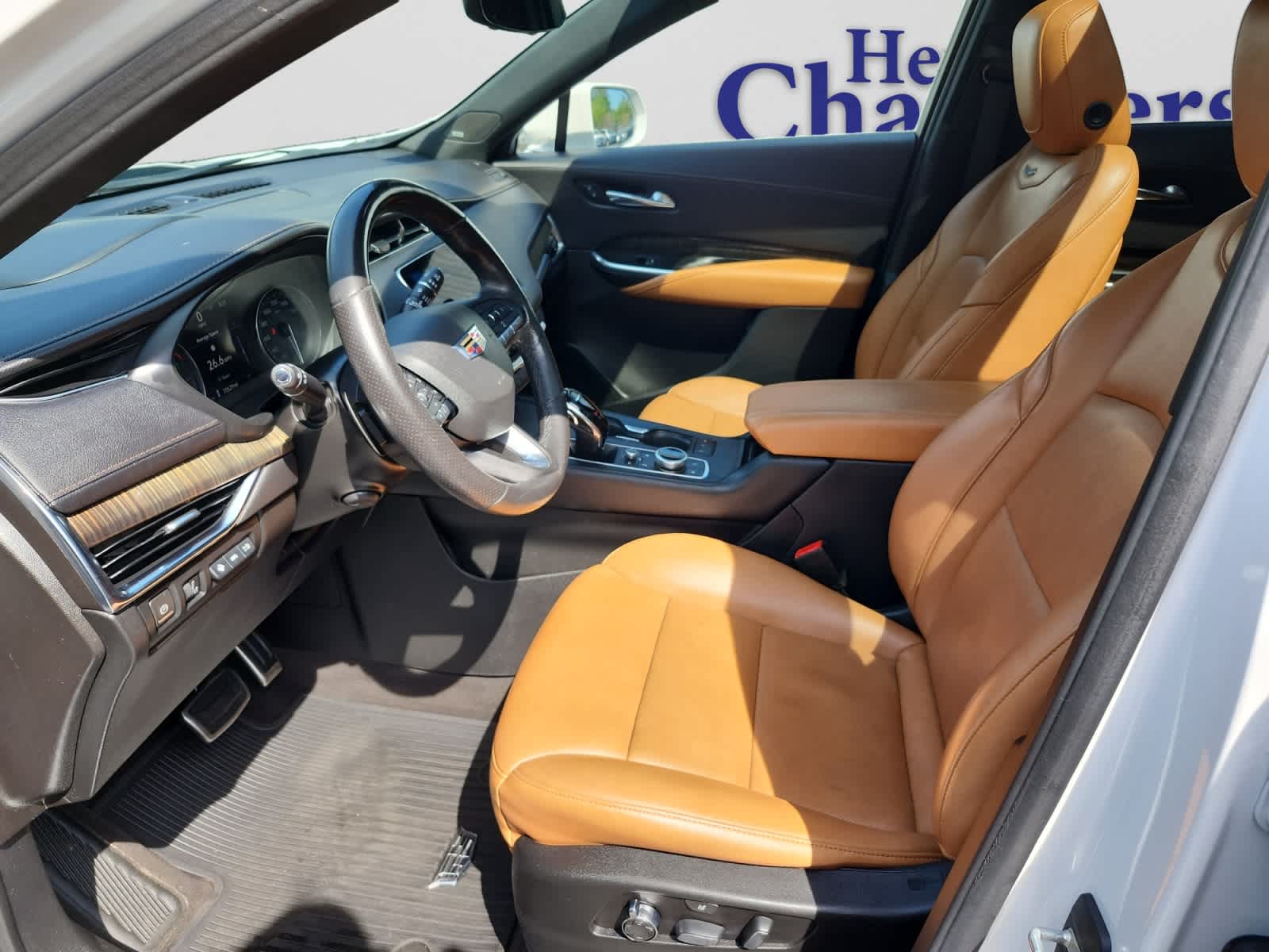 used 2020 Cadillac XT4 car, priced at $23,997