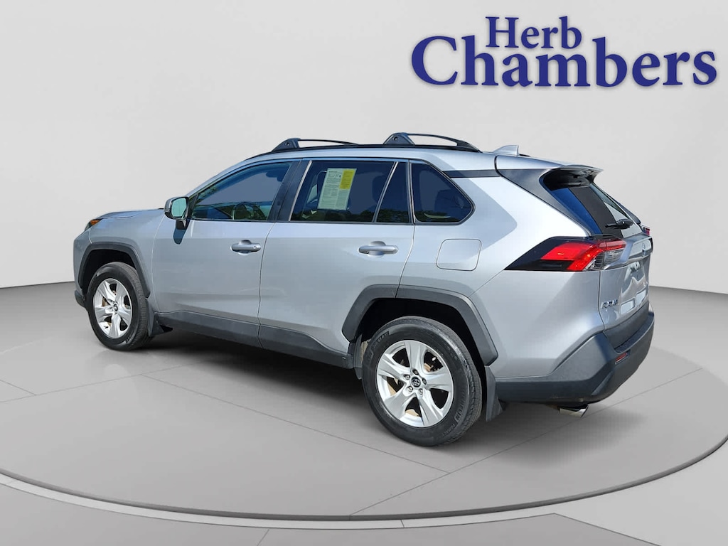 Used 2021 Toyota RAV4 XLE SUV