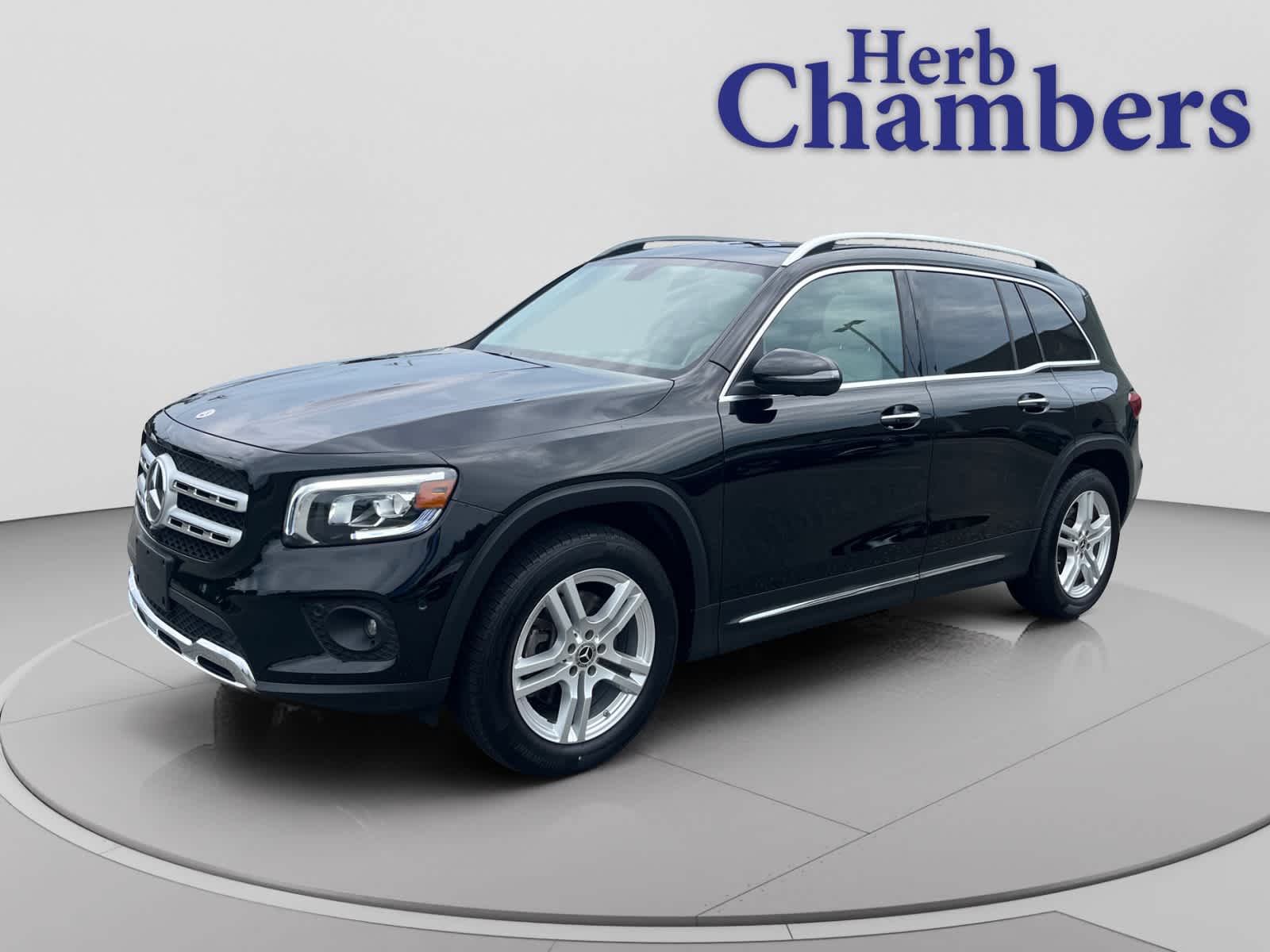 used 2023 Mercedes-Benz GLB 250 car, priced at $33,998