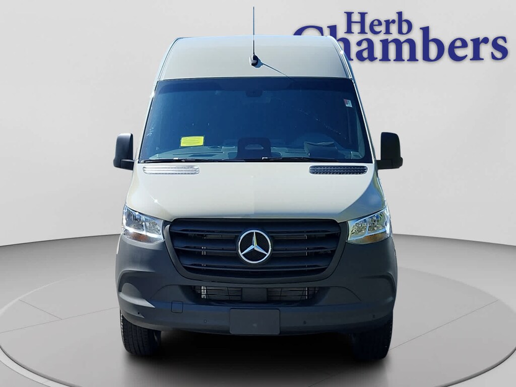 New 2025 Mercedes-Benz Sprinter 2500 Standard Roof 4-Cyl Diesel Van Cargo Van