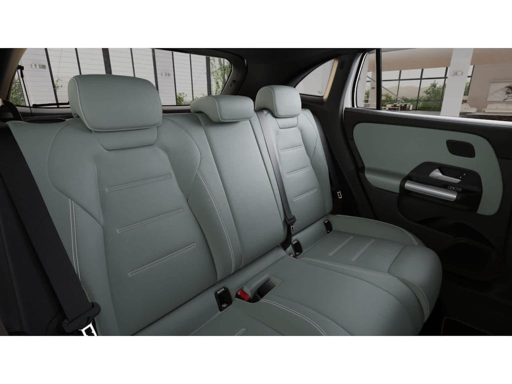 New 2026 Mercedes-Benz GLA 250 4MATIC SUV