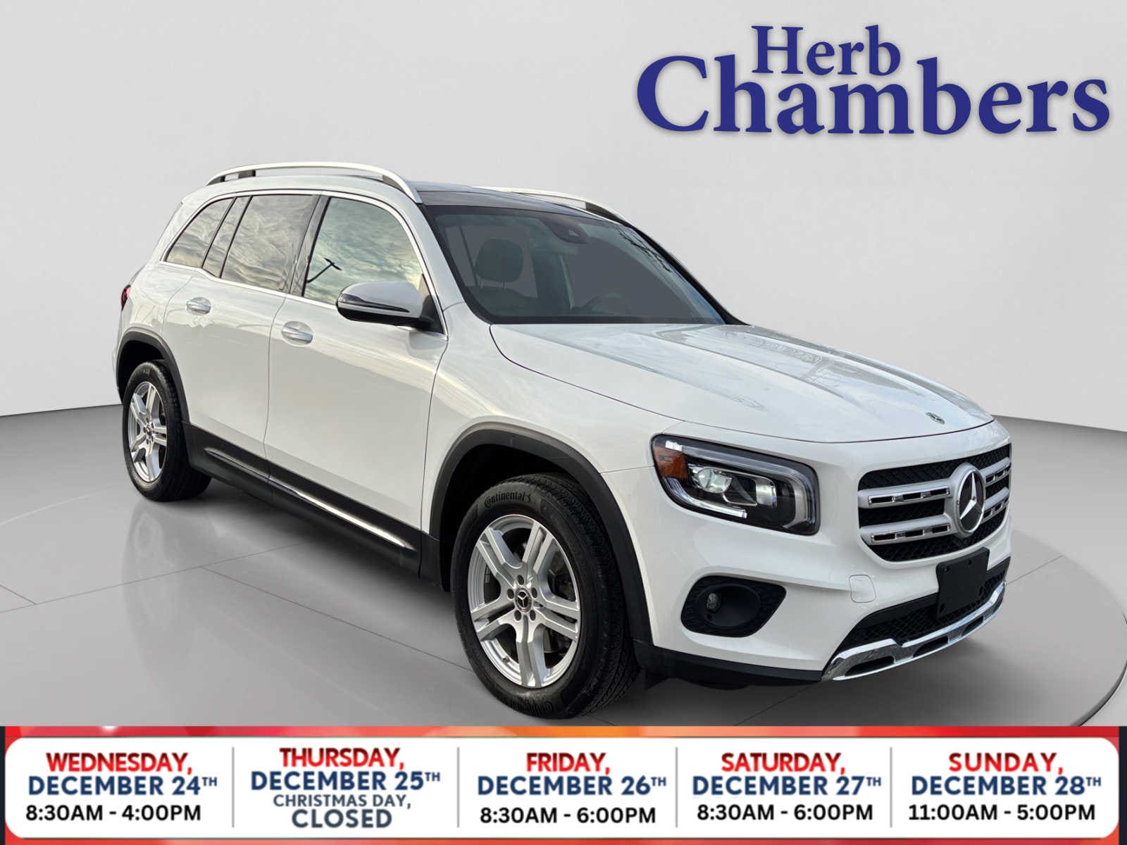 2022 Mercedes-Benz GLB Base's photo