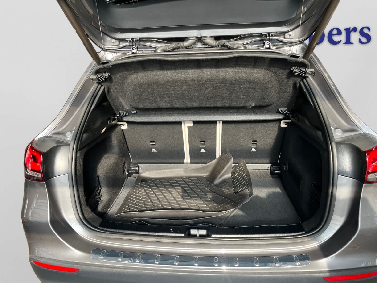 used 2023 Mercedes-Benz GLA 250 car, priced at $29,998