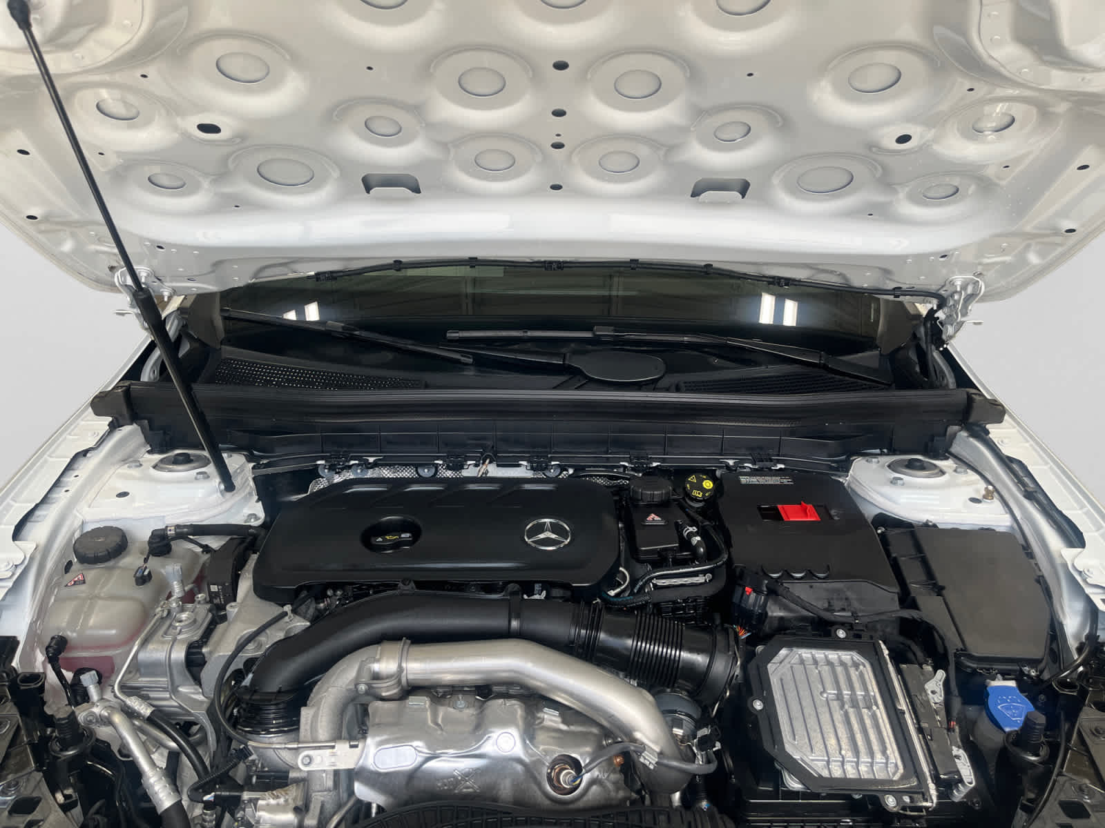 used 2025 Mercedes-Benz GLB 250 car, priced at $40,498