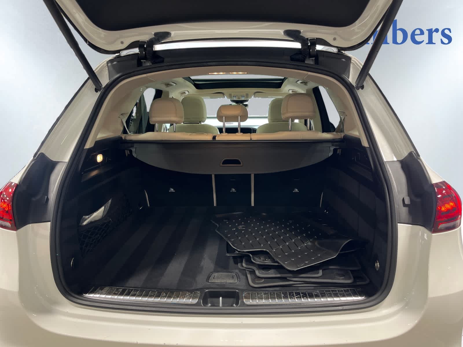 2022 Mercedes Benz GLE 350 4MATIC photo 4