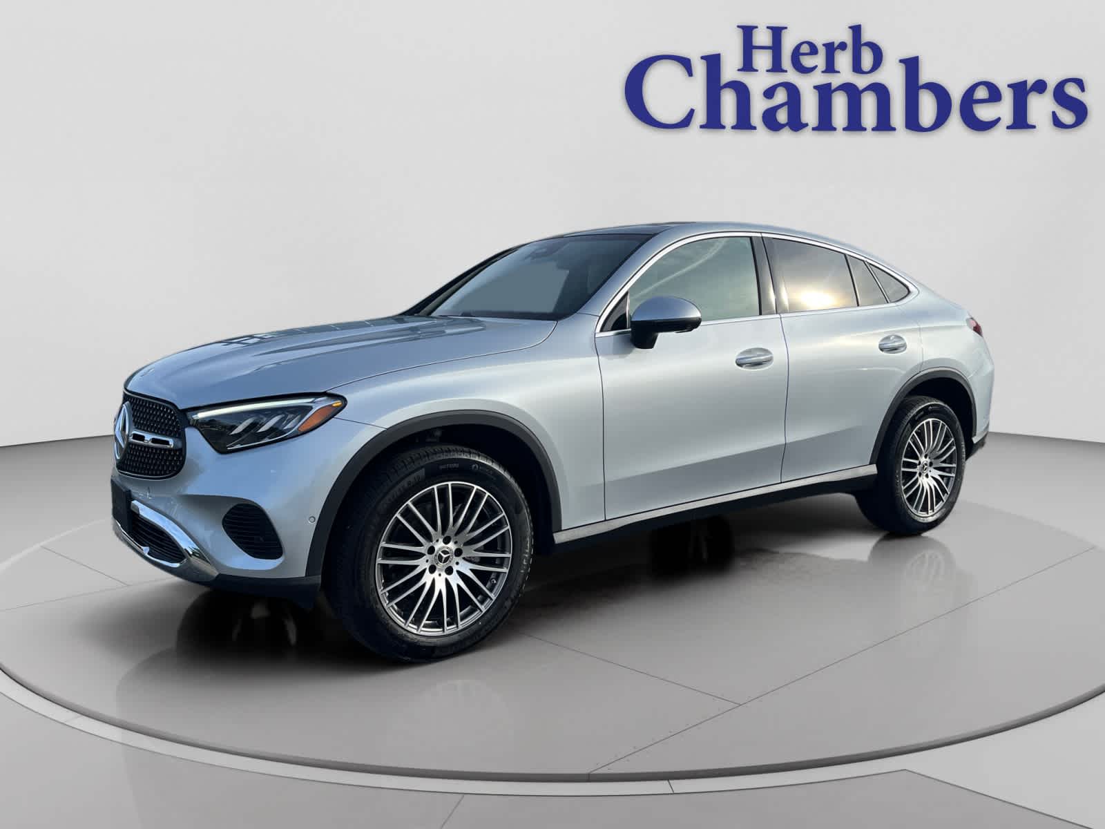 used 2025 Mercedes-Benz GLC 300 car, priced at $54,998