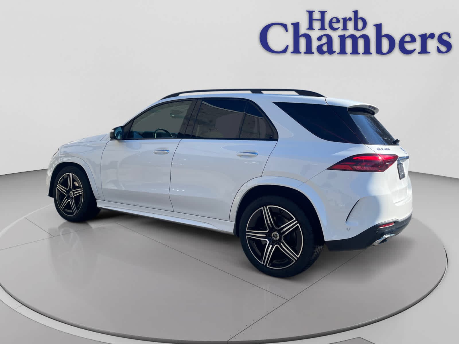 used 2024 Mercedes-Benz GLE 450 car, priced at $63,998